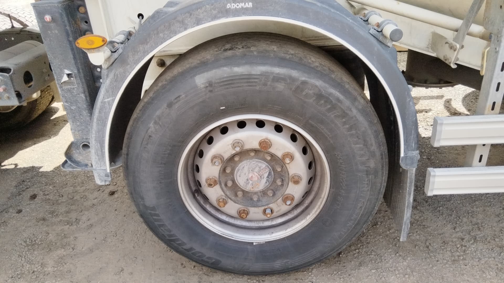 Bonum 914231 Полуприцеп цистерна для сыпучих грузов - 5
