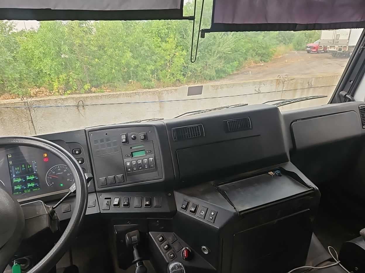 МАЗ 6516 8x4 Самосвал - 5