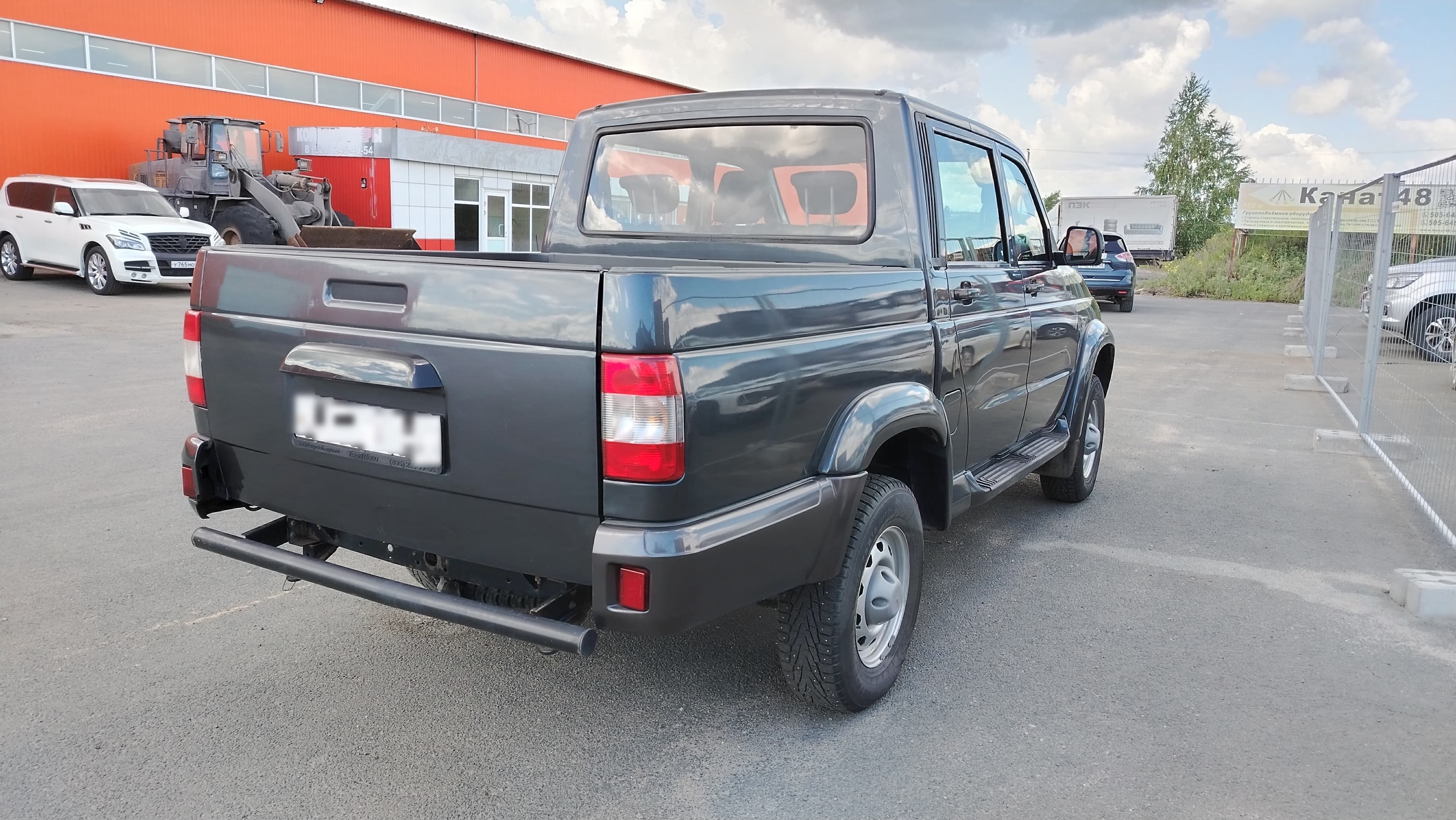 UAZ Pickup - 3