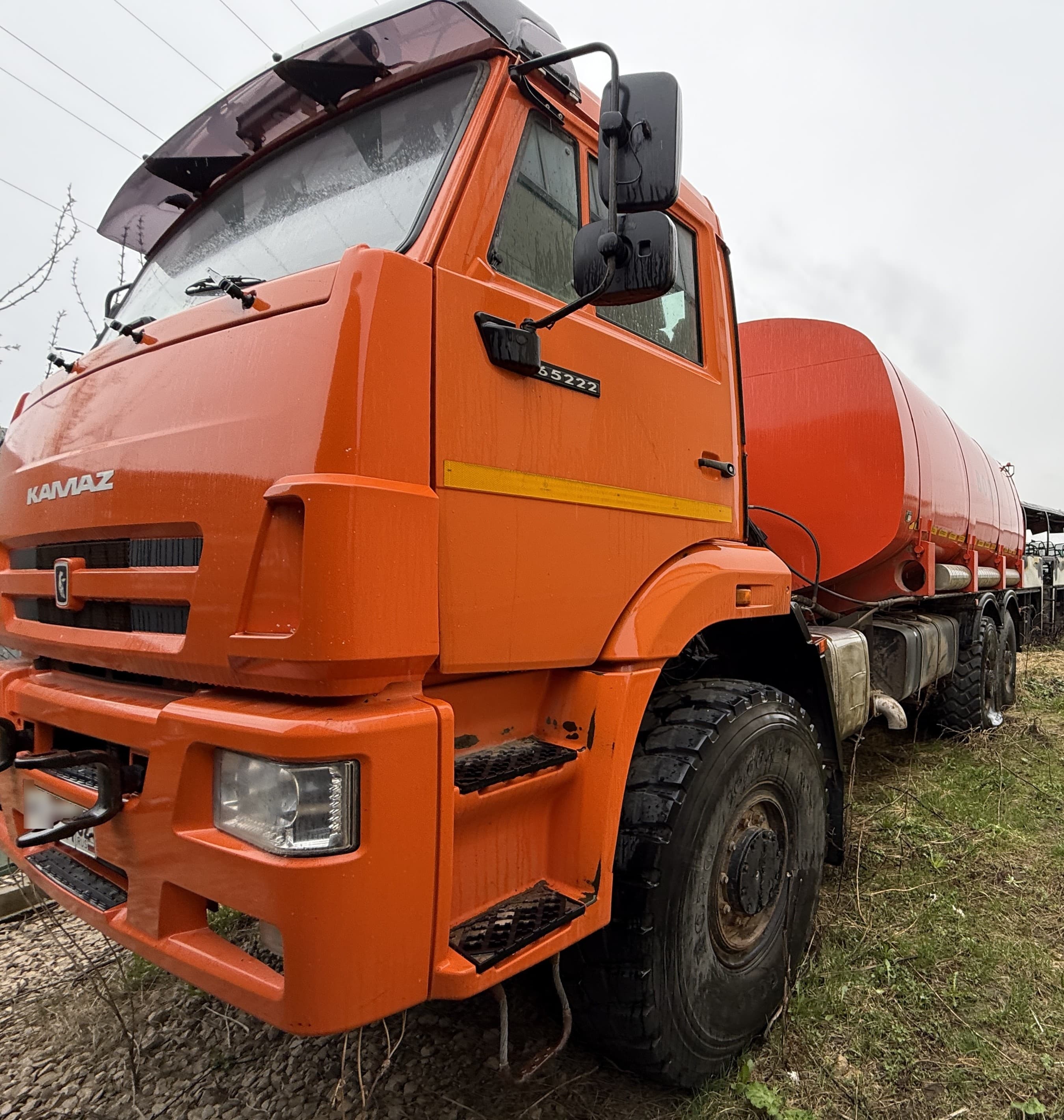 Нтц "Таганай-Авто" 5675* на шасси КамАЗ 65222 6x6 Автоцистерна нефтепромысловая - 1