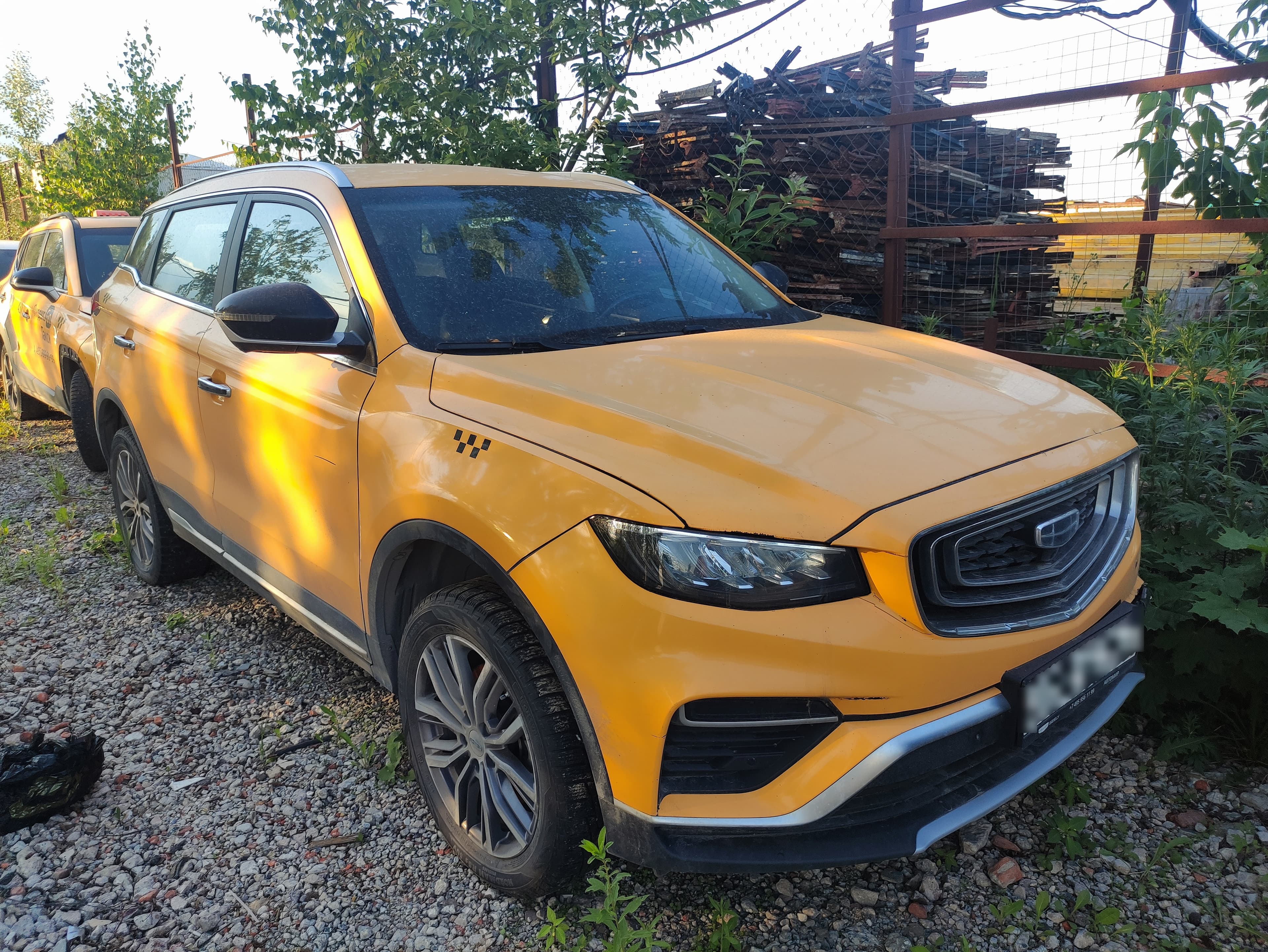 Geely Atlas Pro - 2