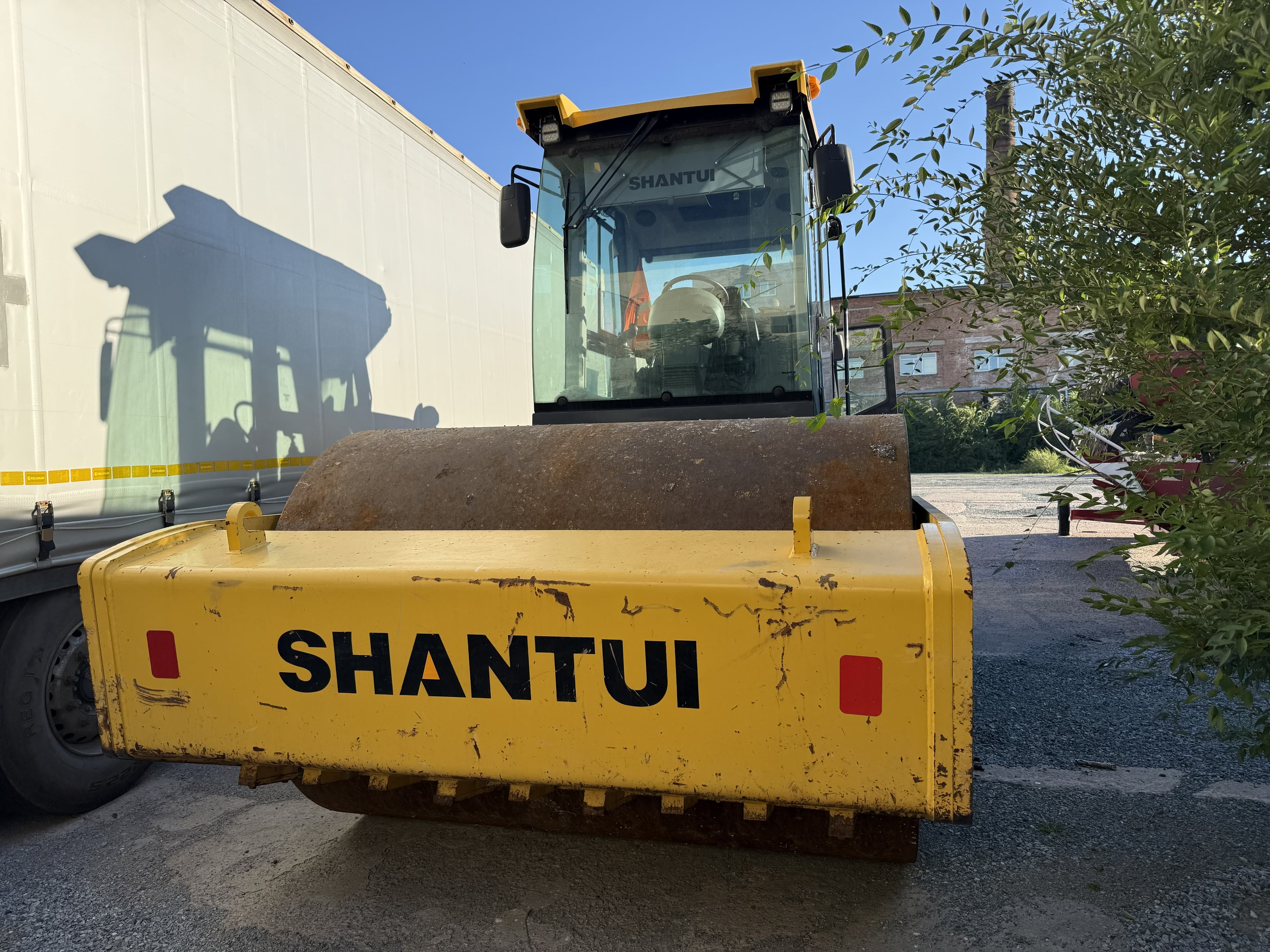 Shantui SR* Каток - 1