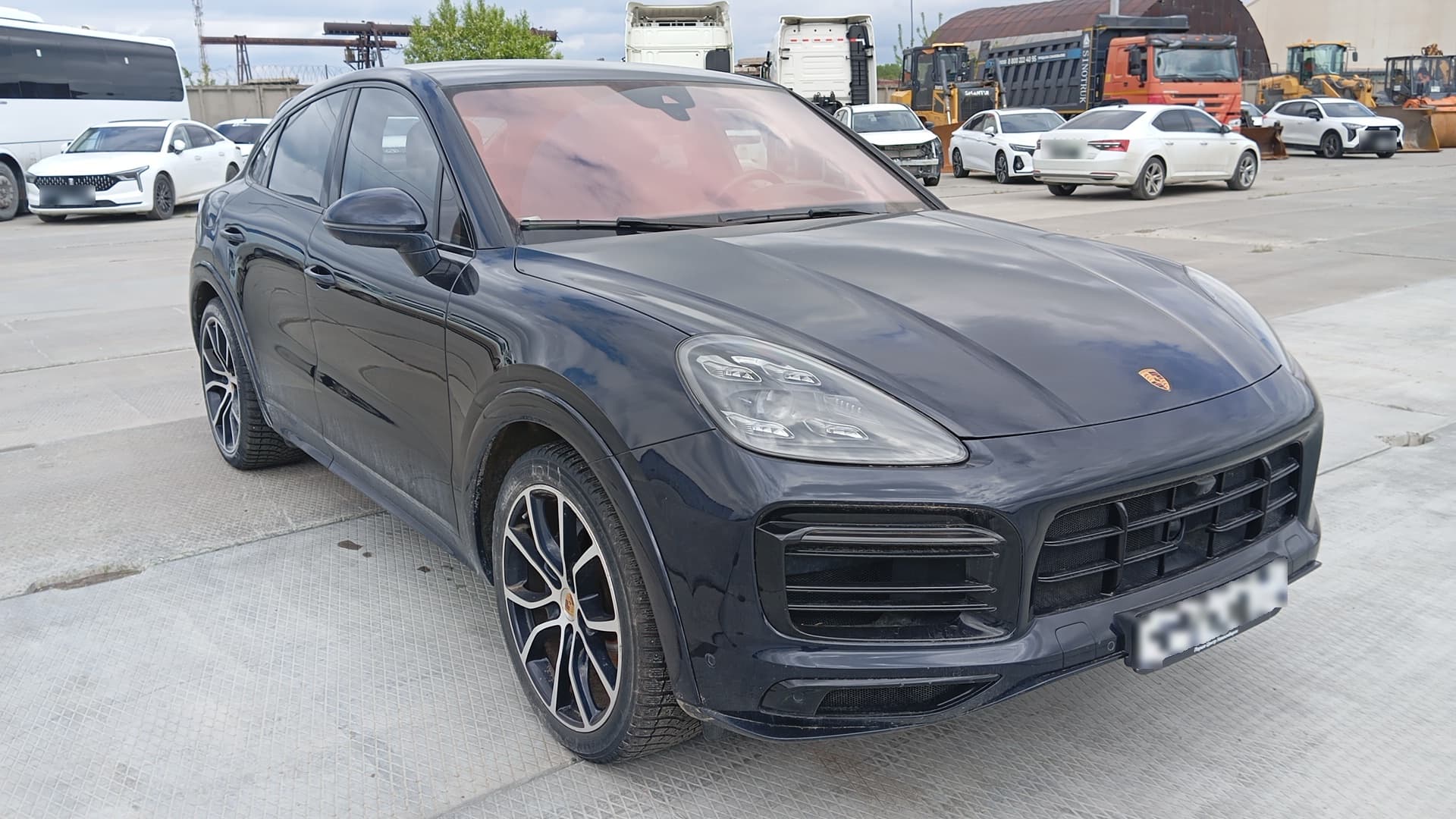 Porsche Cayenne - 2