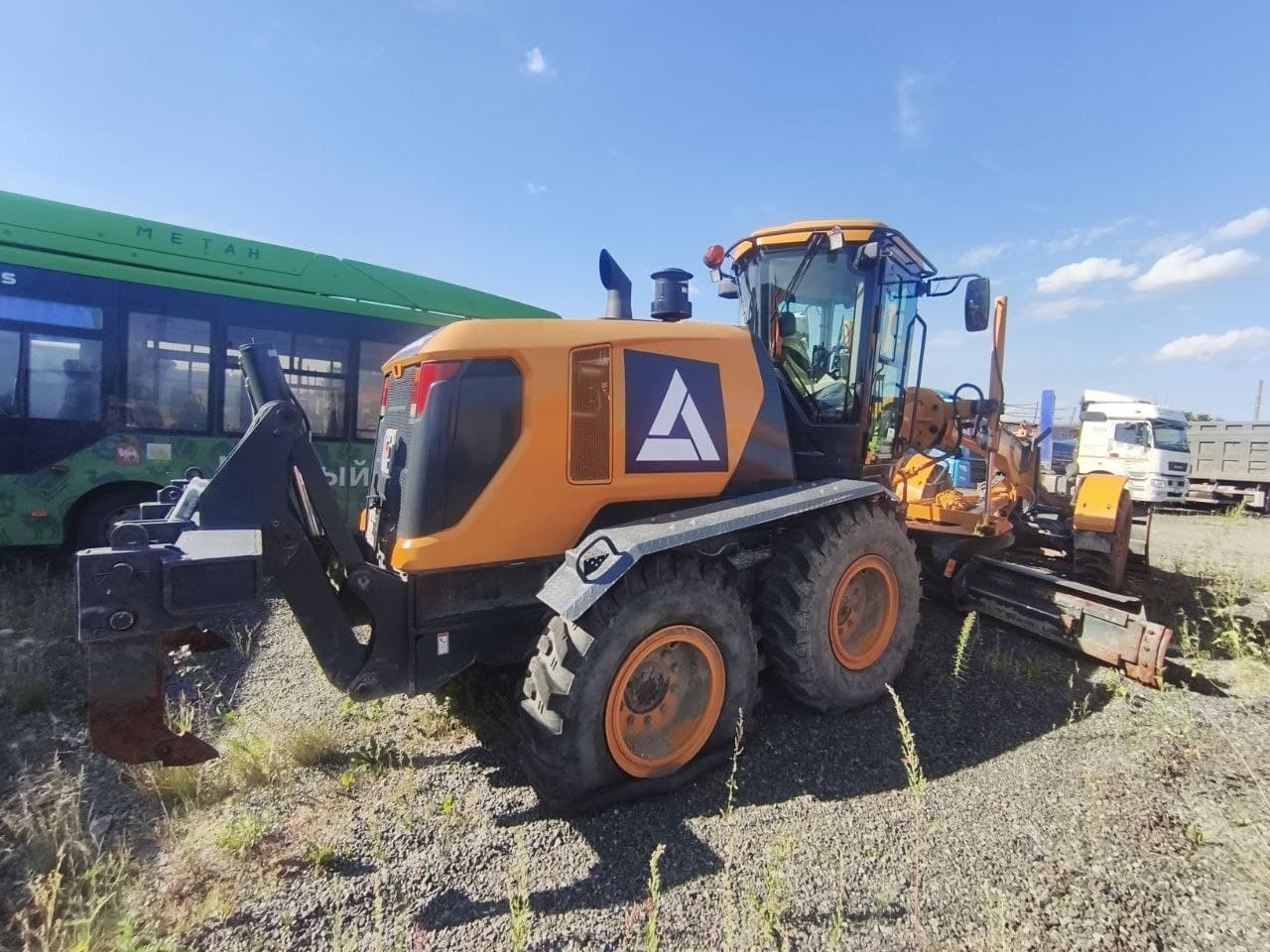 Liugong CLG* Автогрейдер - 3