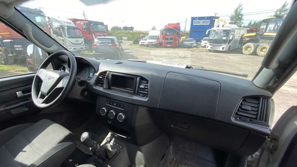 UAZ Profi Промтоварный - 5