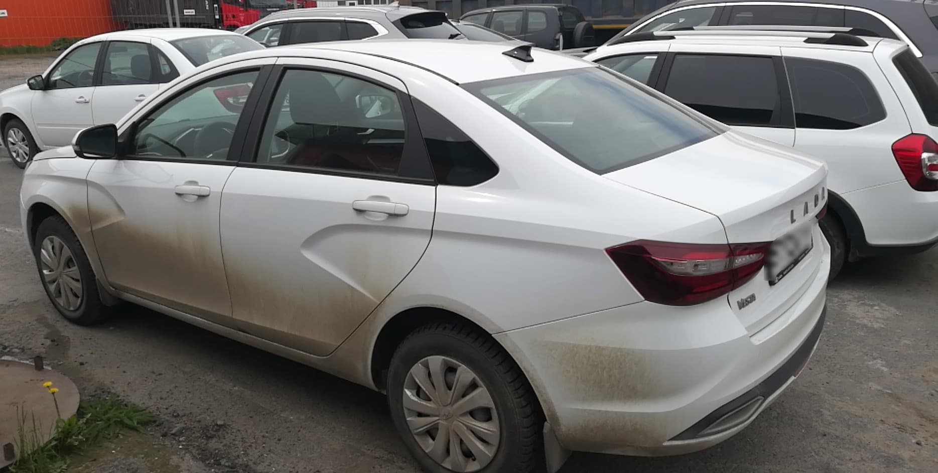 Lada Vesta седан - 4