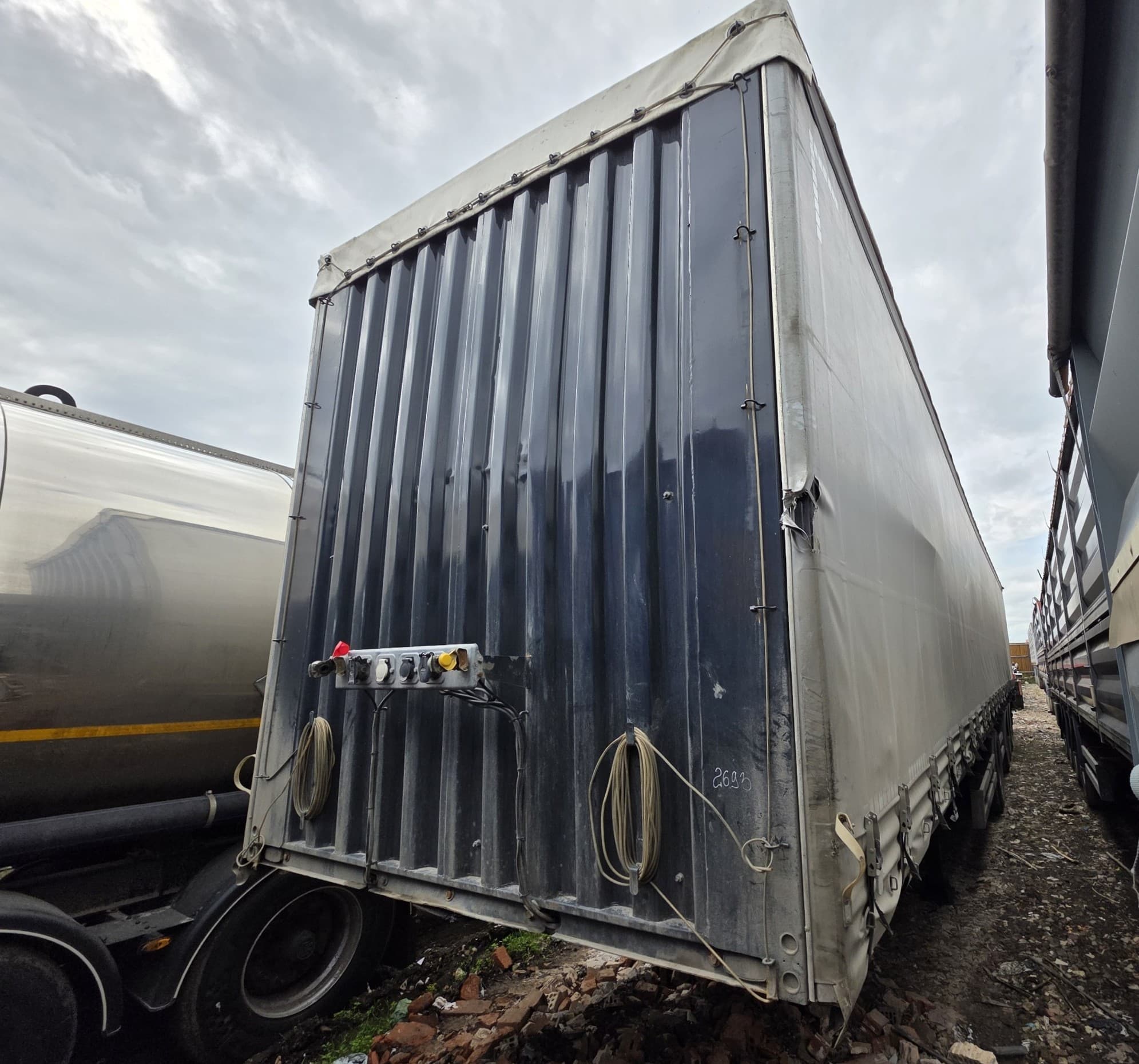 Тонар 97882 Полуприцеп шторный - 1