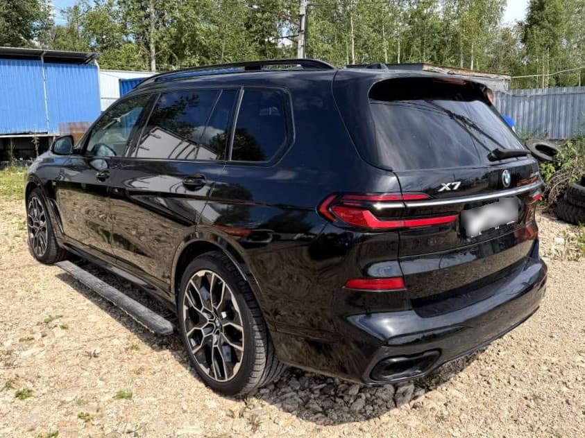 BMW X7 - 4