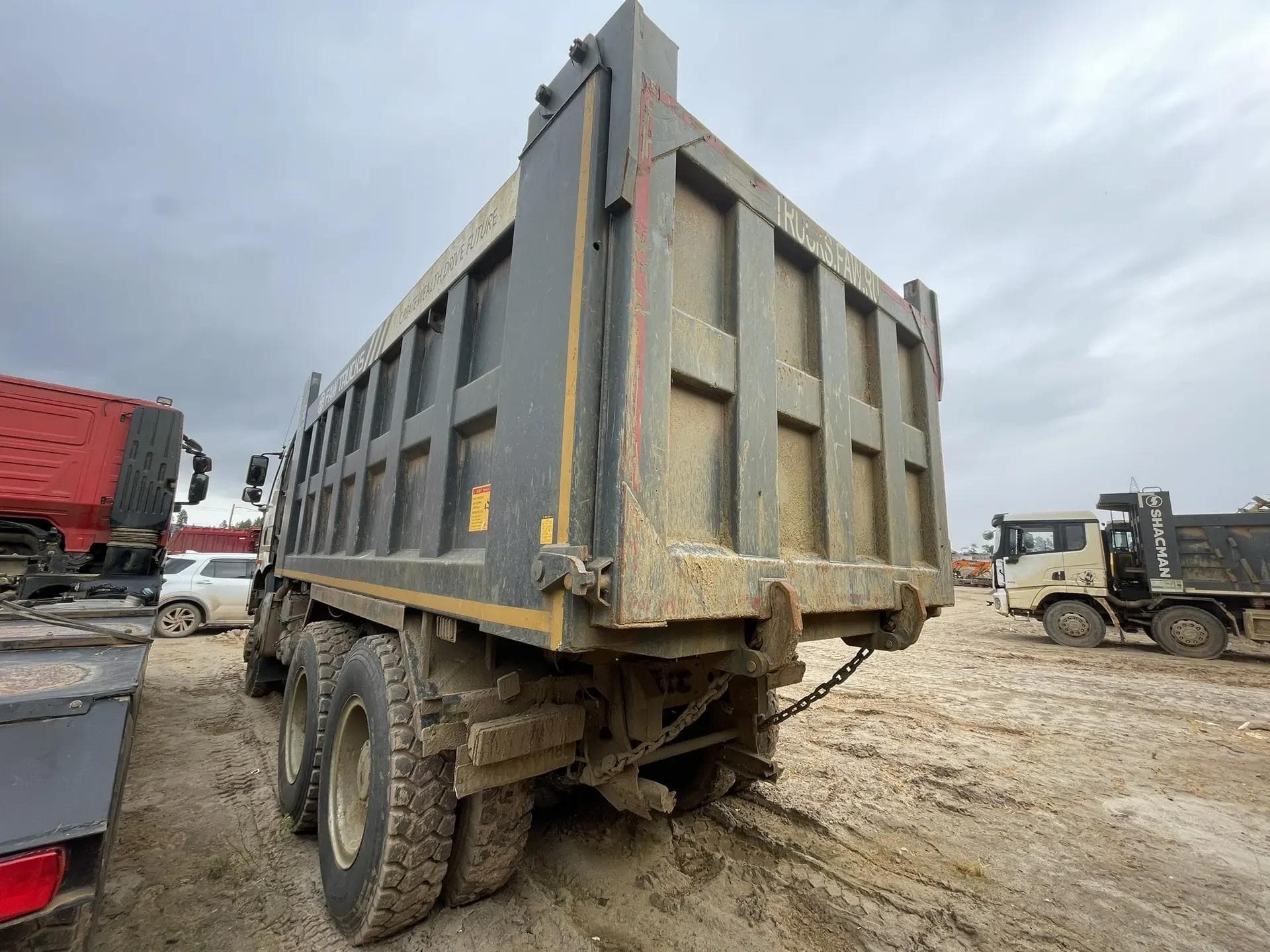FAW J6* 6x6 Самосвал - 4