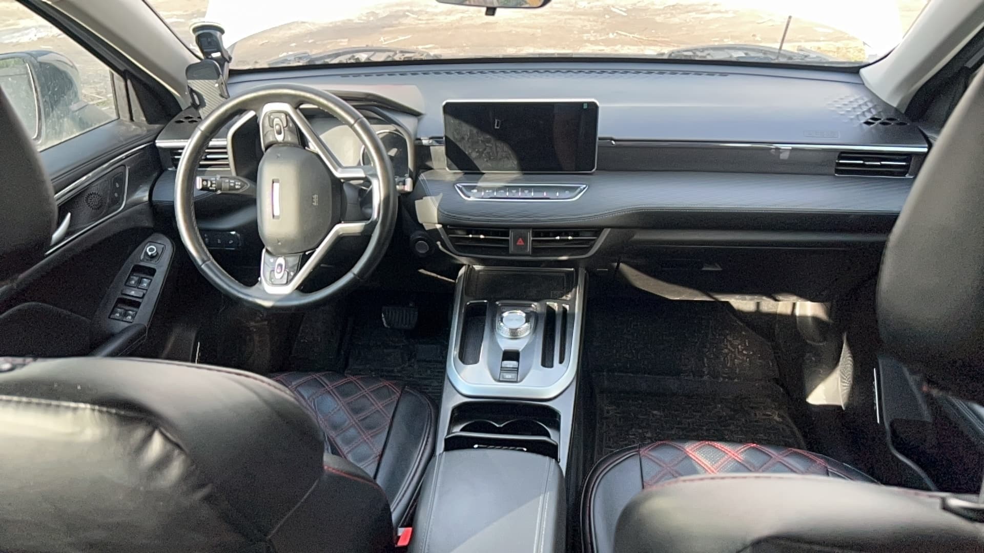 Haval Jolion - 5