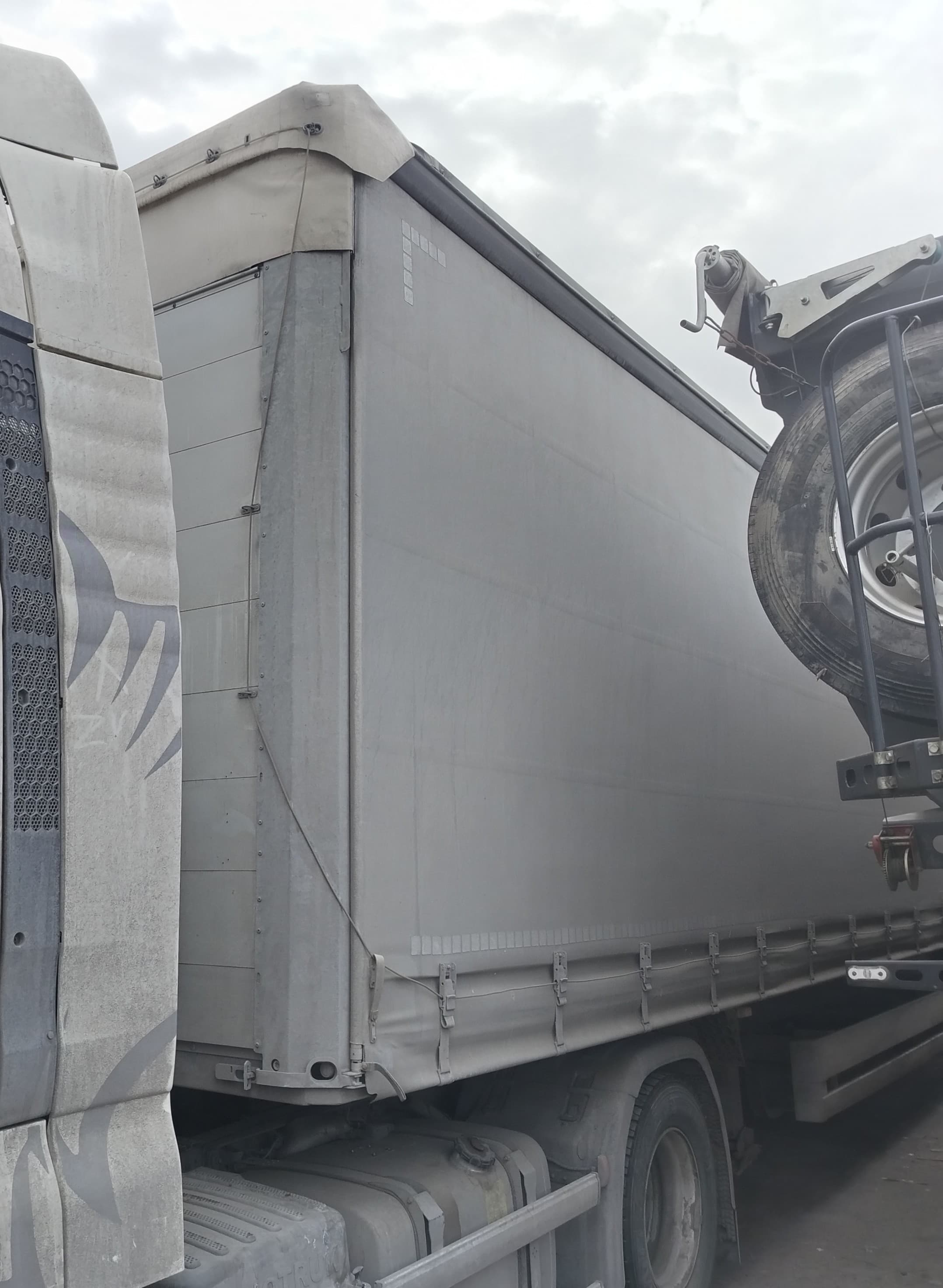 Schmitz Cargobull 9084 Полуприцеп шторный - 1