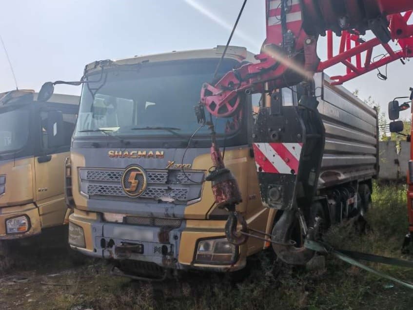 Shacman (Shaanxi) SX33186T366 8х4 Самосвал - 1