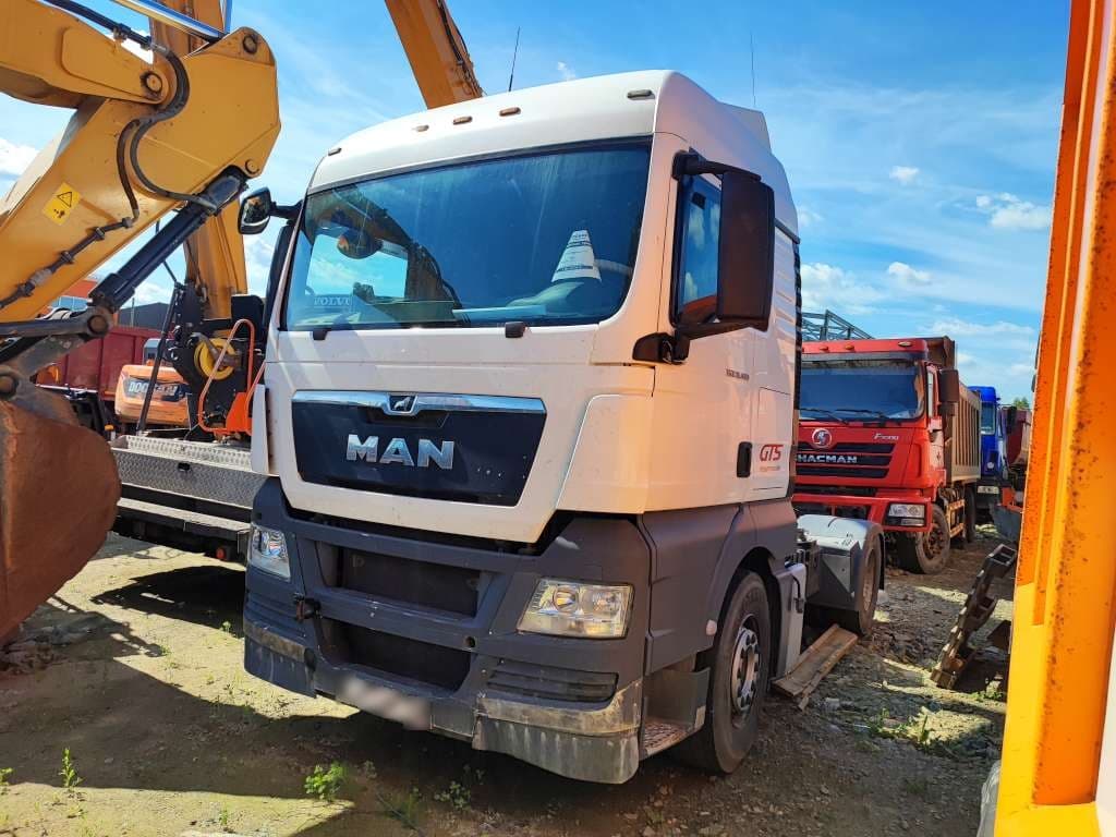 MAN TGX 4X2 Седельный тягач - 1
