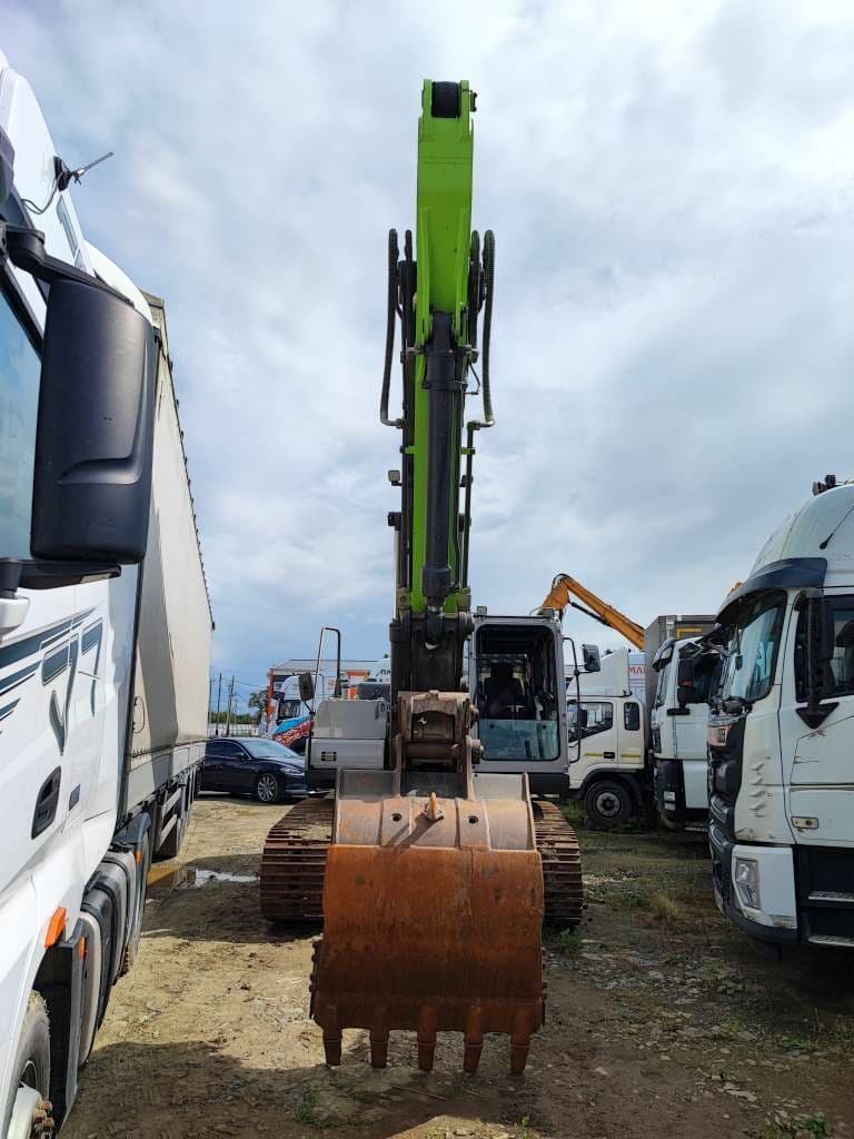 Zoomlion ZE215 Экскаватор - 2