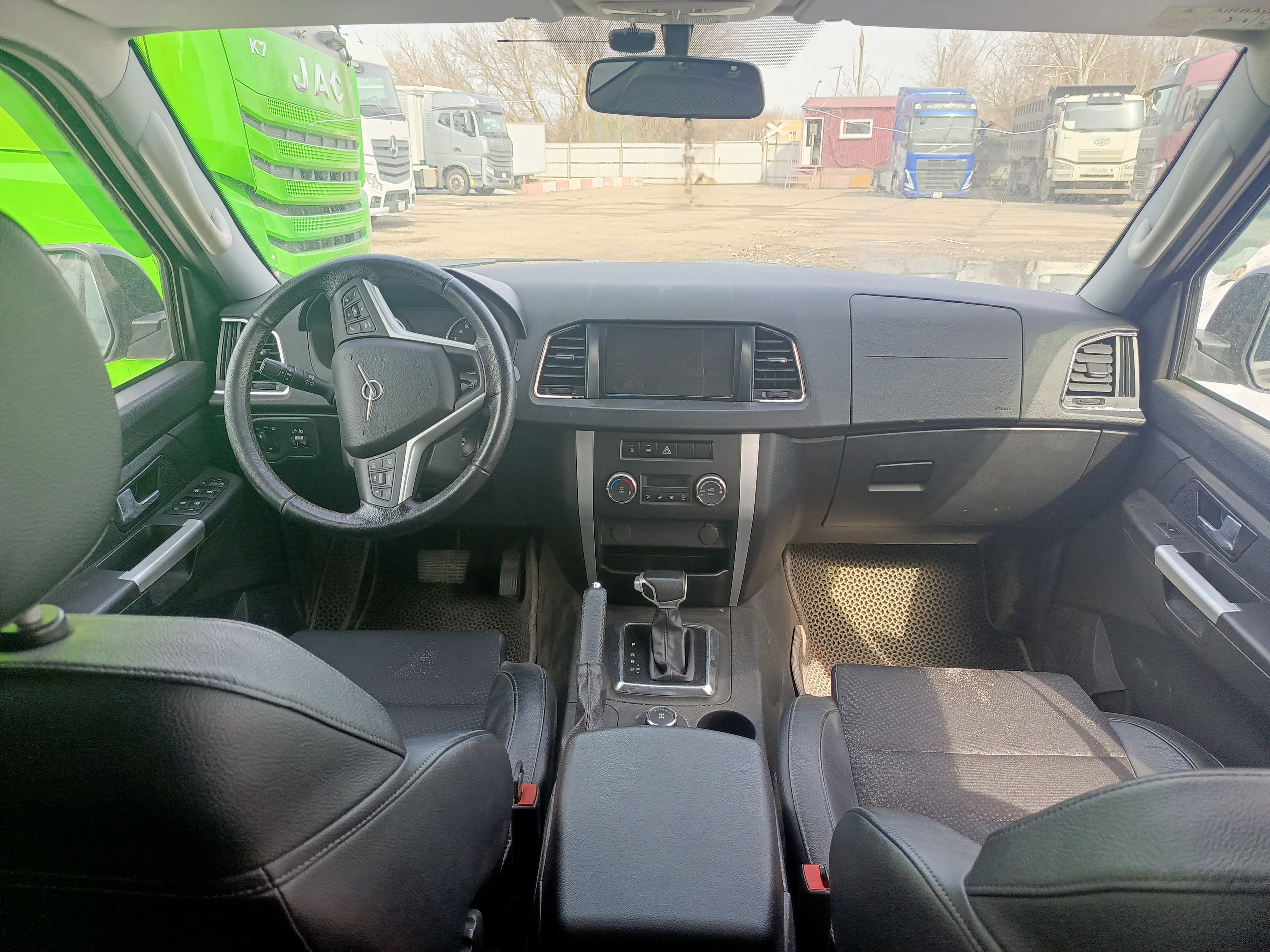 UAZ PATRIOT - 4