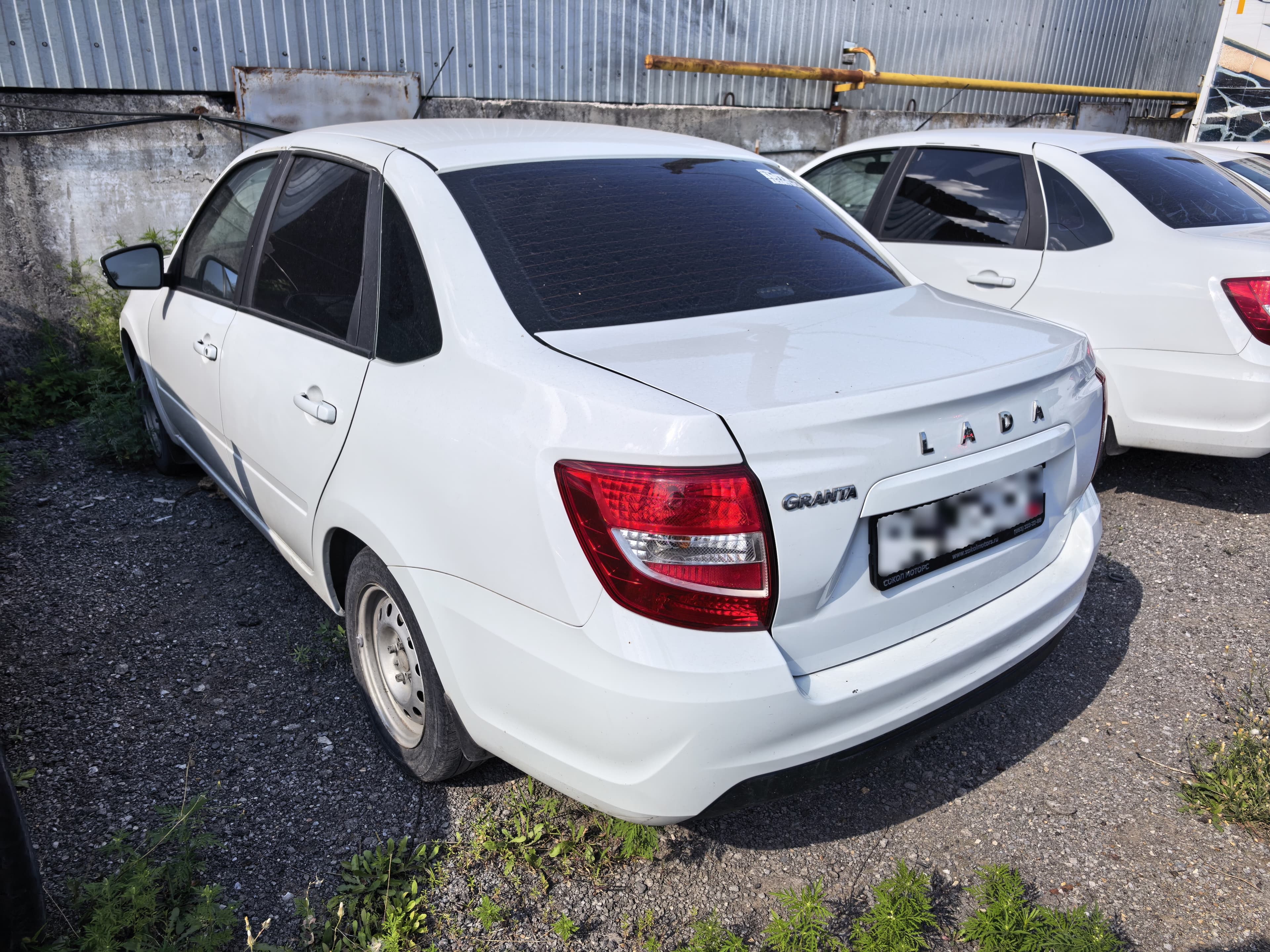 Lada Granta седан - 4