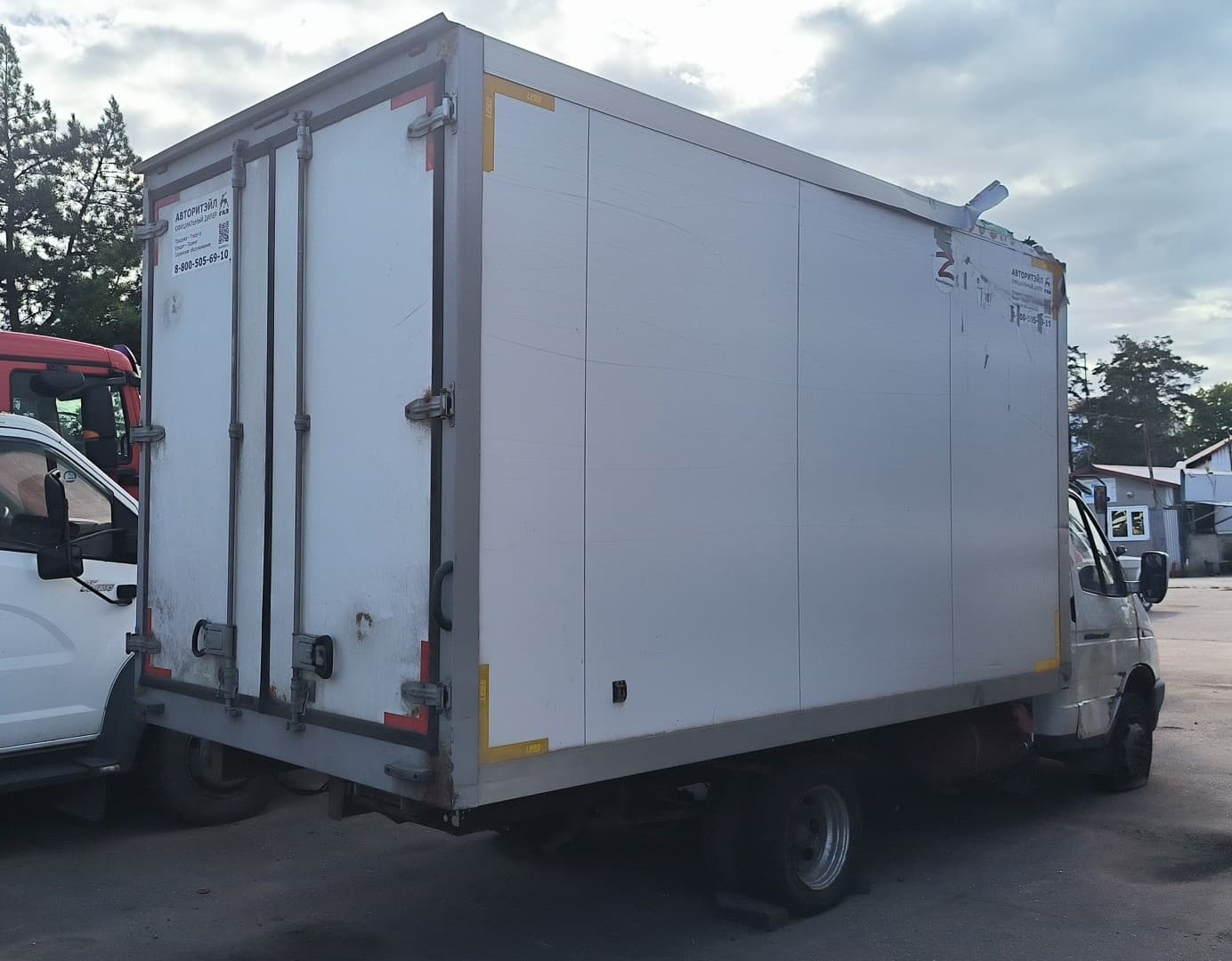 Новый Завод 3009* на шасси GAZ GAZELLE BUSINESS Изотермический/рефрижератор - 3