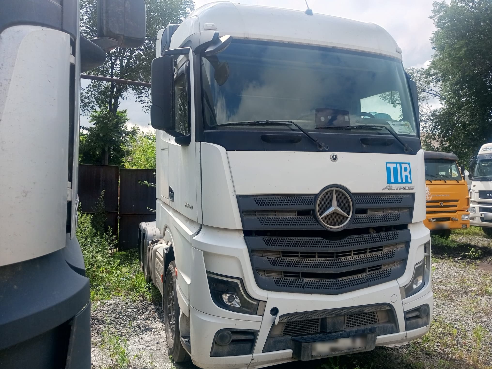 Mercedes-Benz Actros 6x4 Седельный тягач - 2