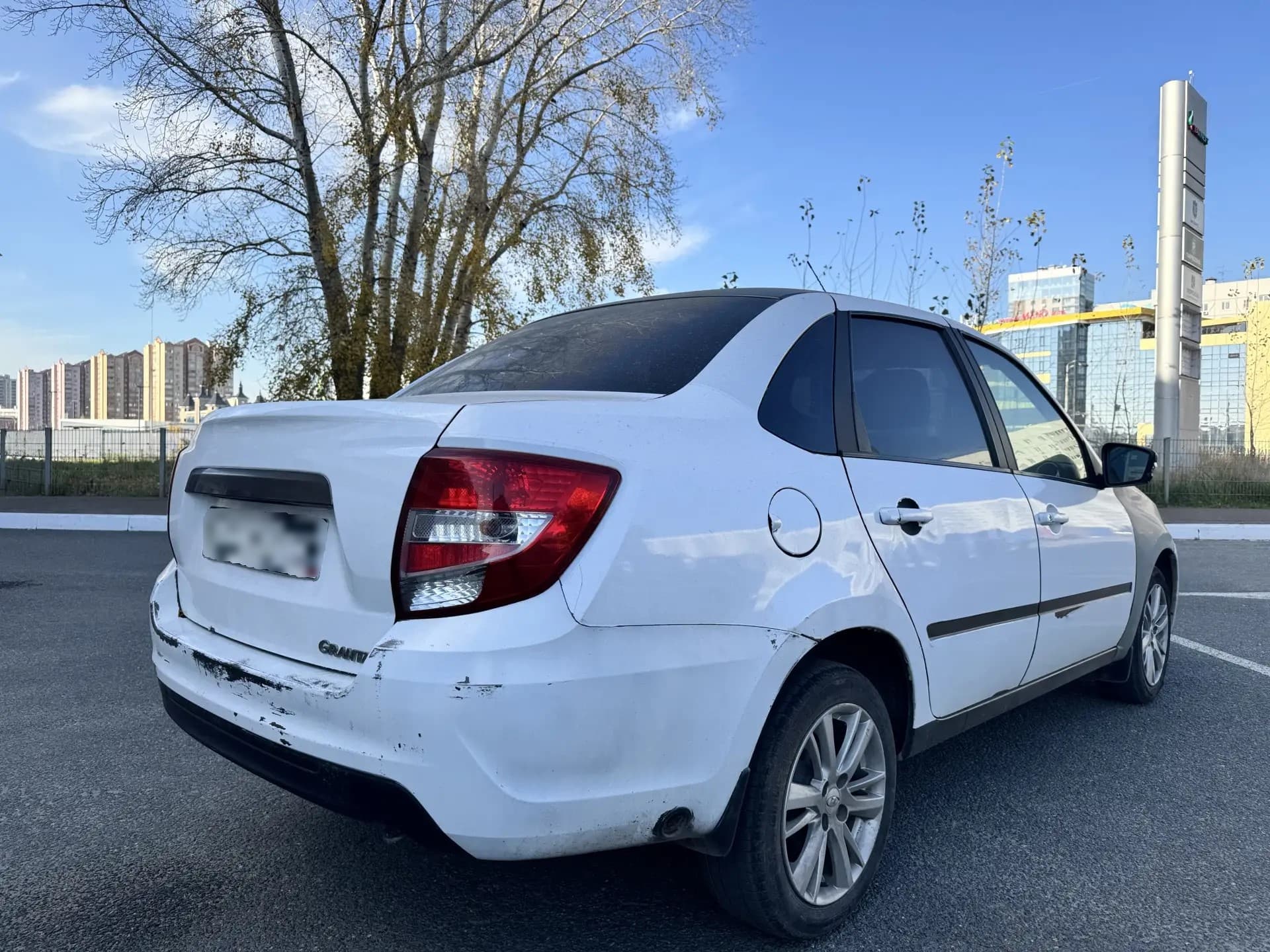 Lada Granta седан - 3