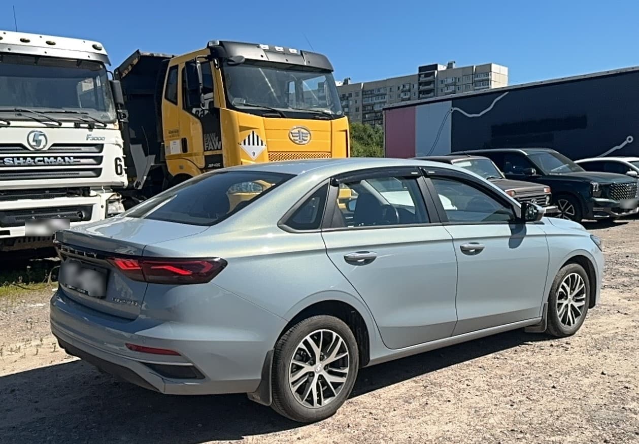 Geely EMGRAND - 3