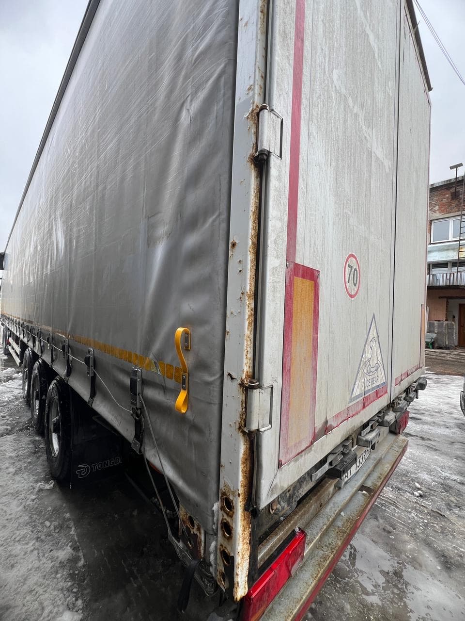 Ice Bear TDZ94* Полуприцеп шторный - 3