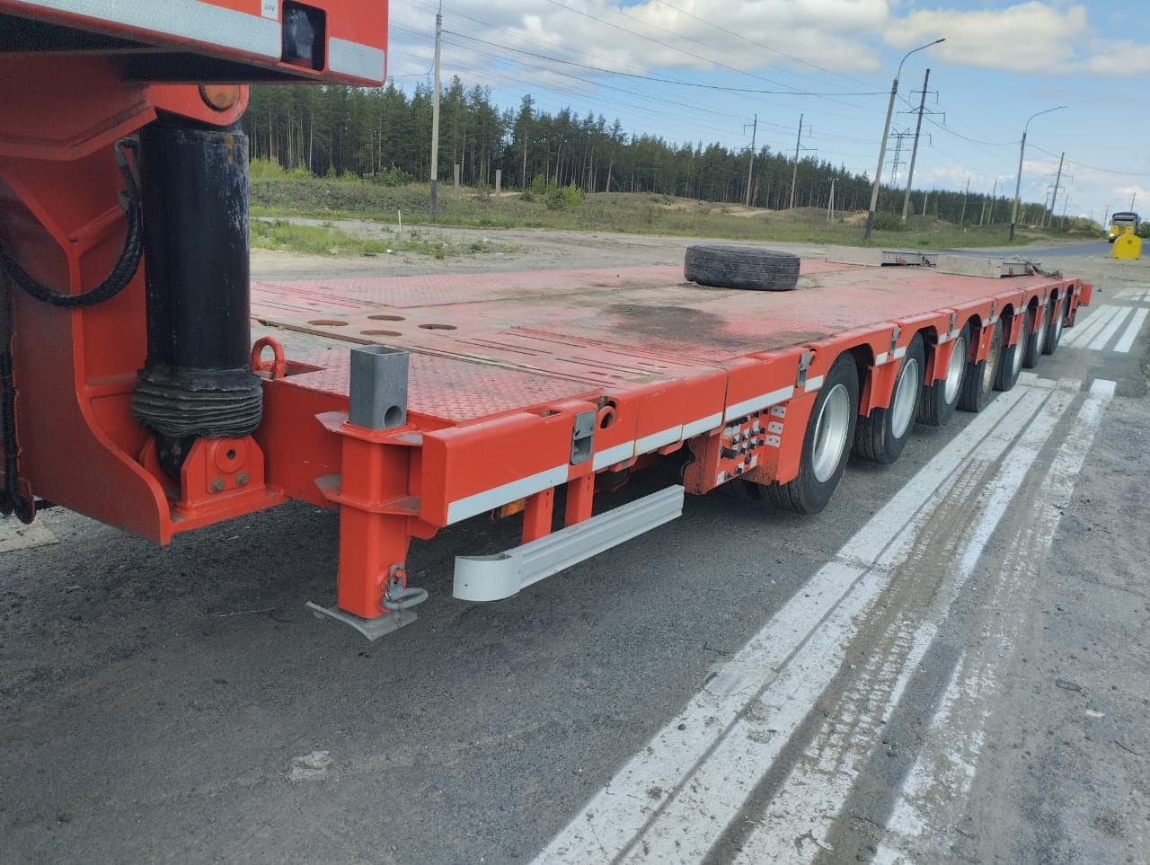 Тверьстроймаш 99397 Полуприцеп Тяжеловоз 7 осей - 1