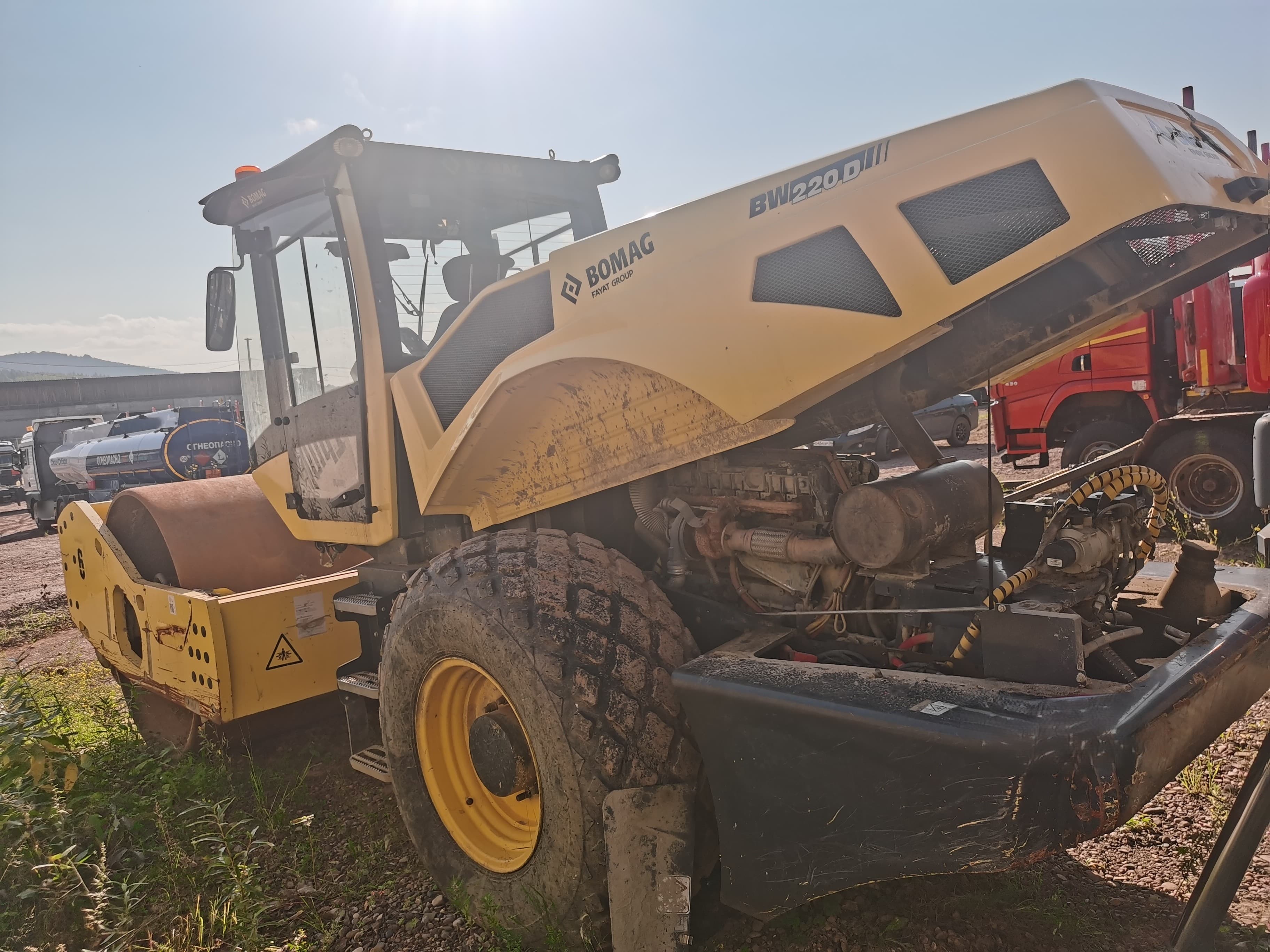 Bomag BW 220 Каток - 4