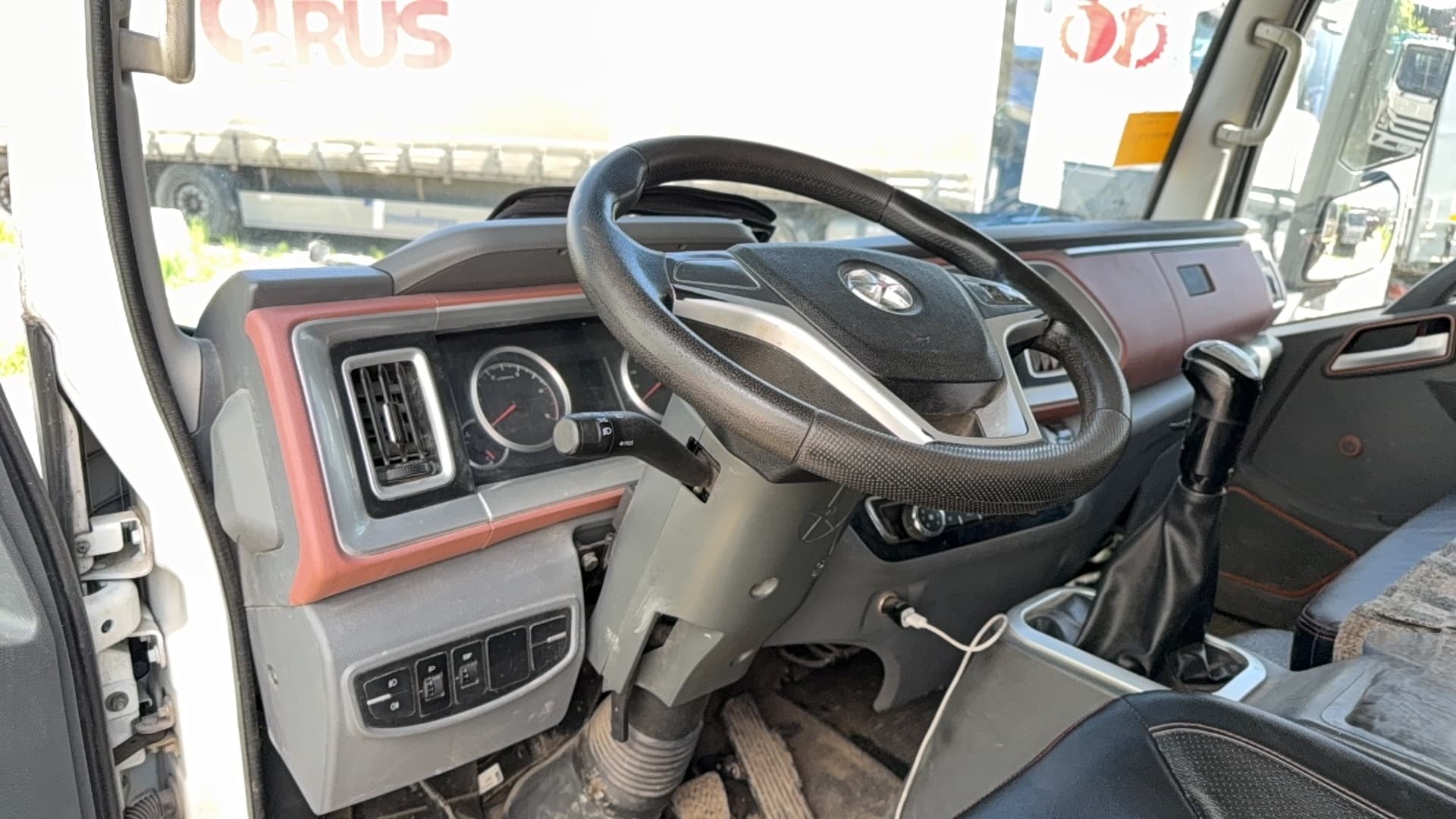 Dayun CGC* 4x2 Бортовой с КМУ - 5