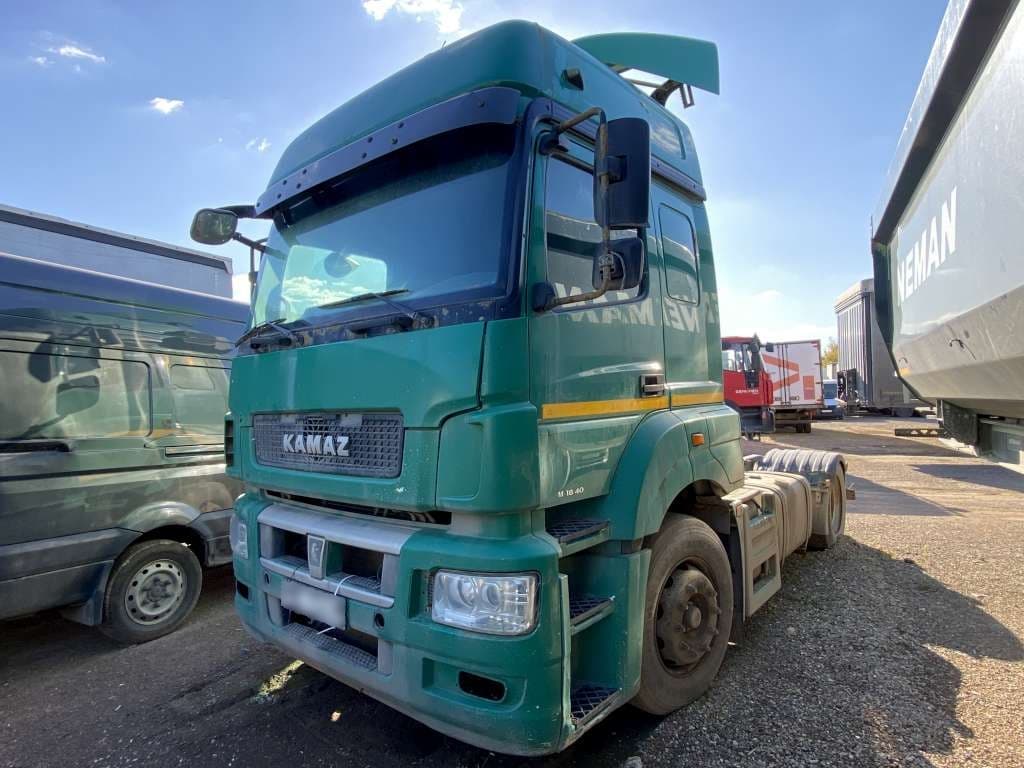 Камаз 5490 4x2 Седельный тягач - 1