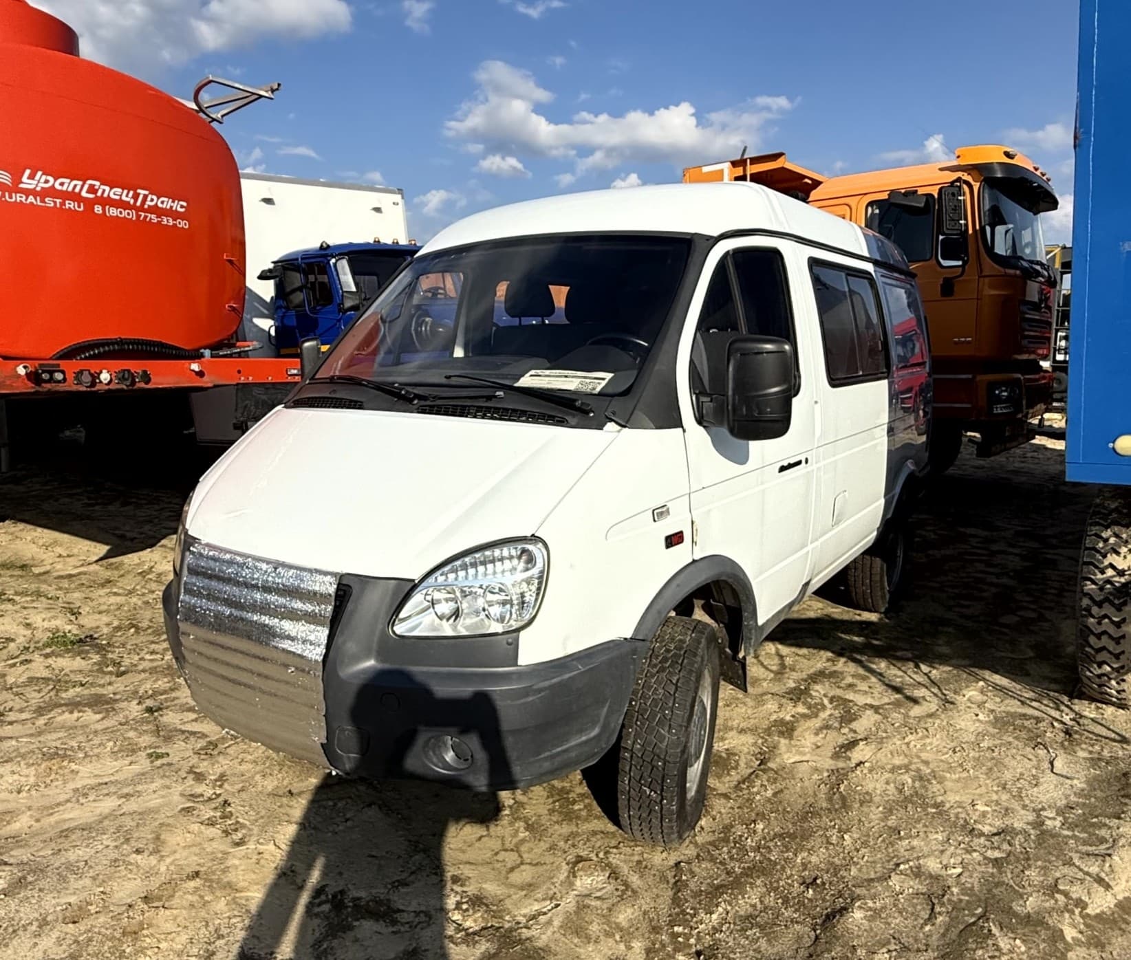 GAZ Соболь Грузопассажирский - 1