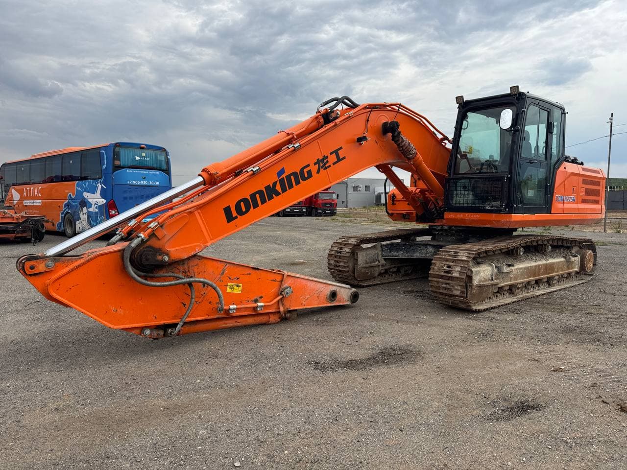 Lonking CDM6225 Экскаватор - 1
