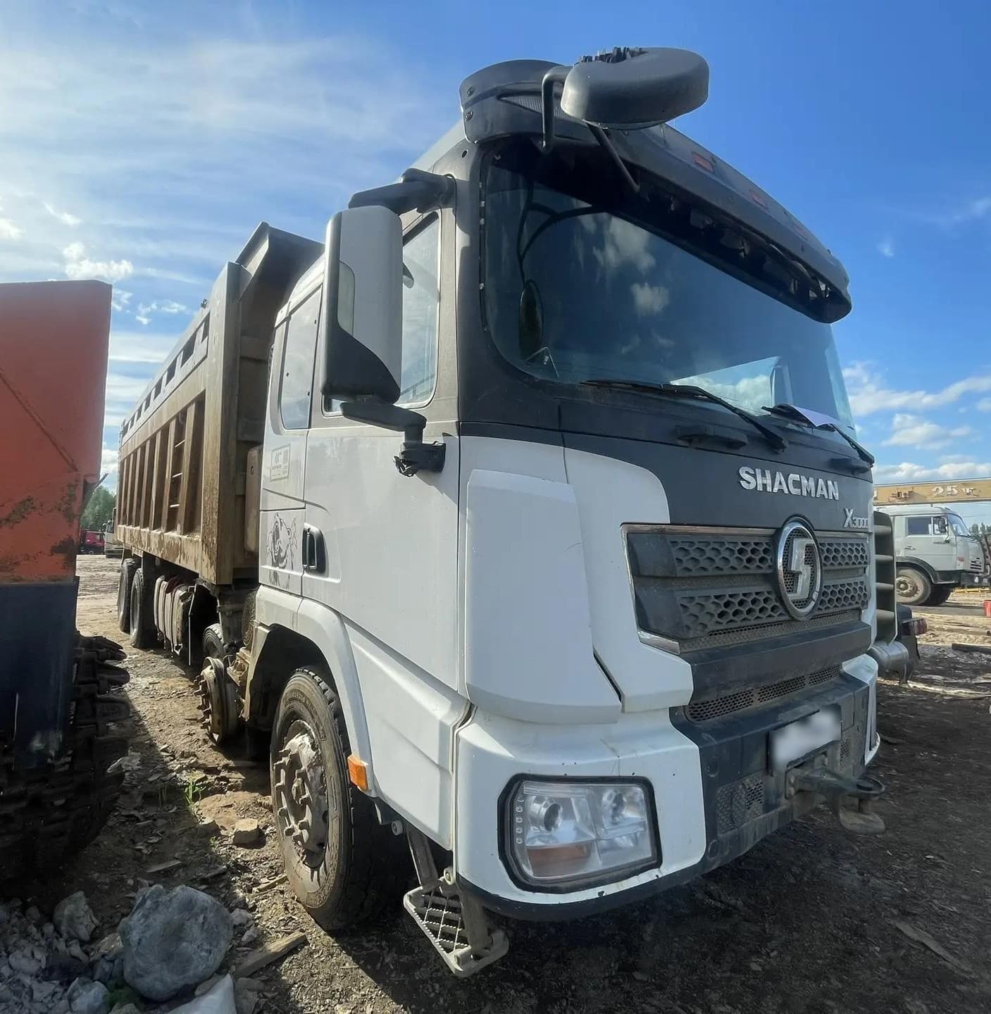 Shacman (Shaanxi) SX* 8x4 Самосвал - 2