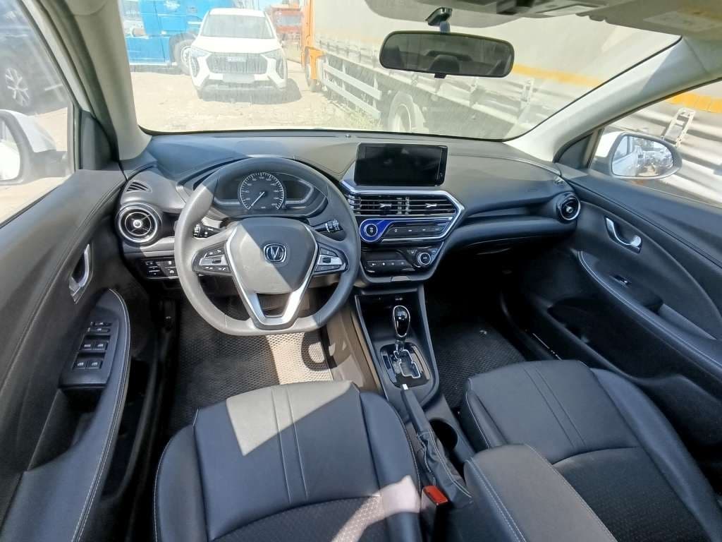 Changan Alsvin - 5