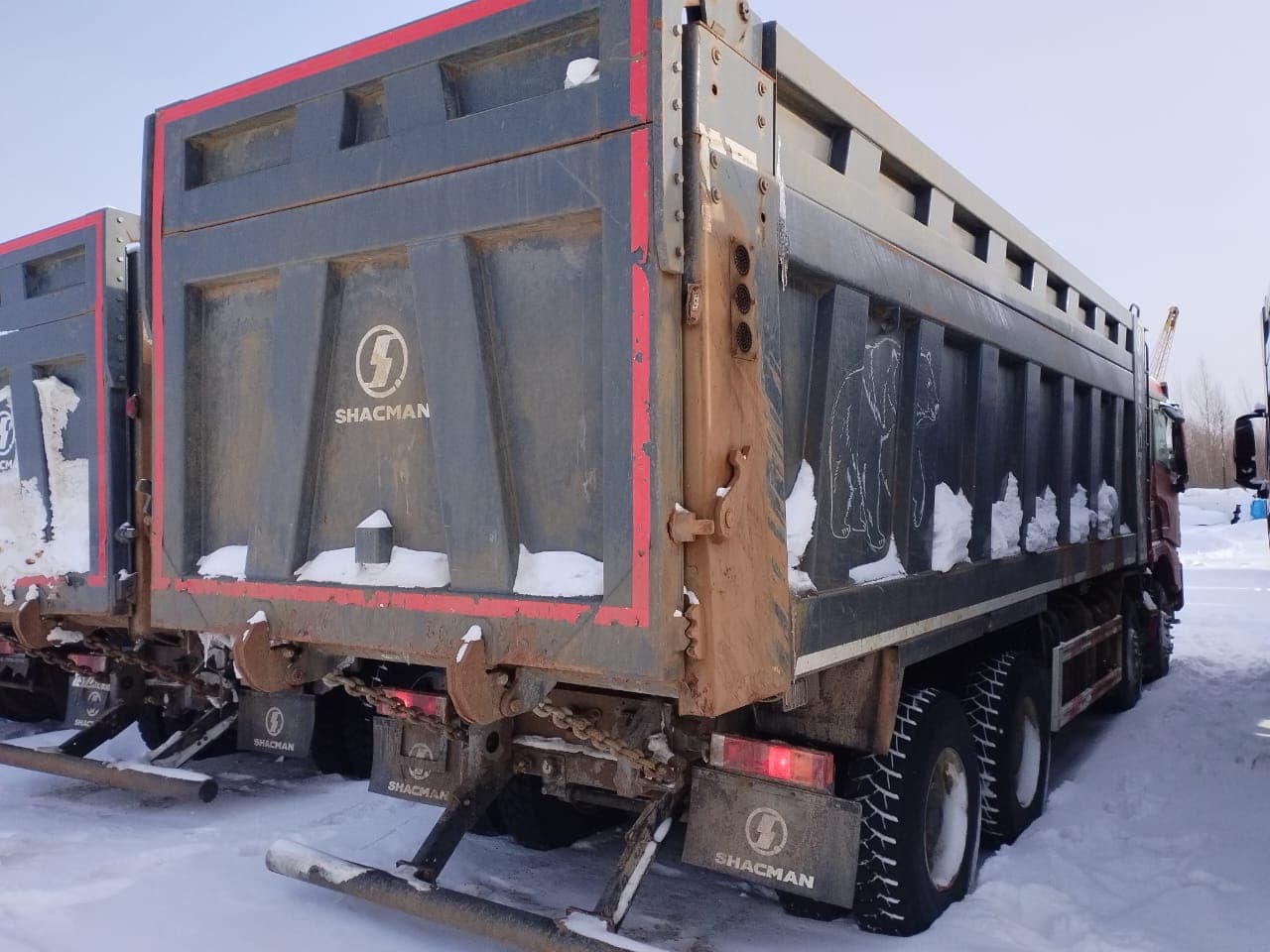 Shacman (Shaanxi) SX* 8x4 Самосвал - 3
