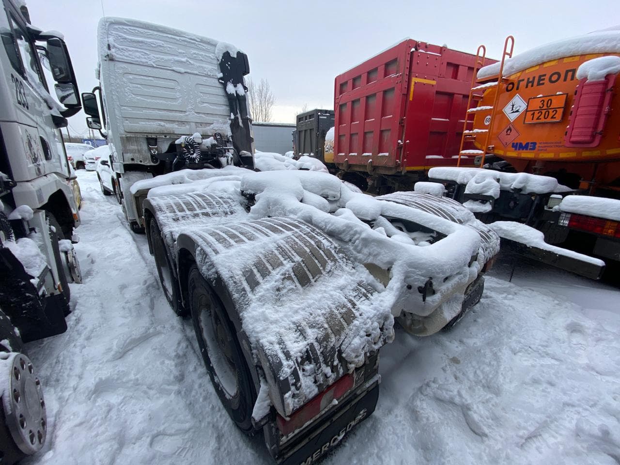Mercedes-Benz Actros 6x4 Седельный тягач - 4