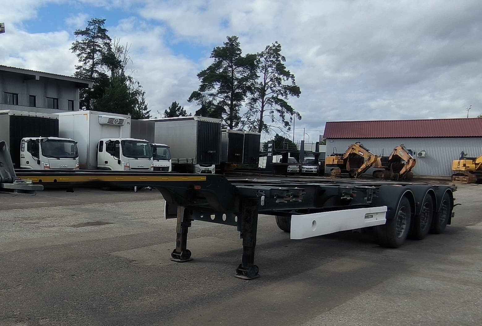 Wielton NS-3 Полуприцеп контейнеровоз 3 оси - 1