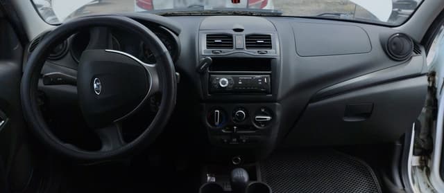 Lada Granta седан - 5