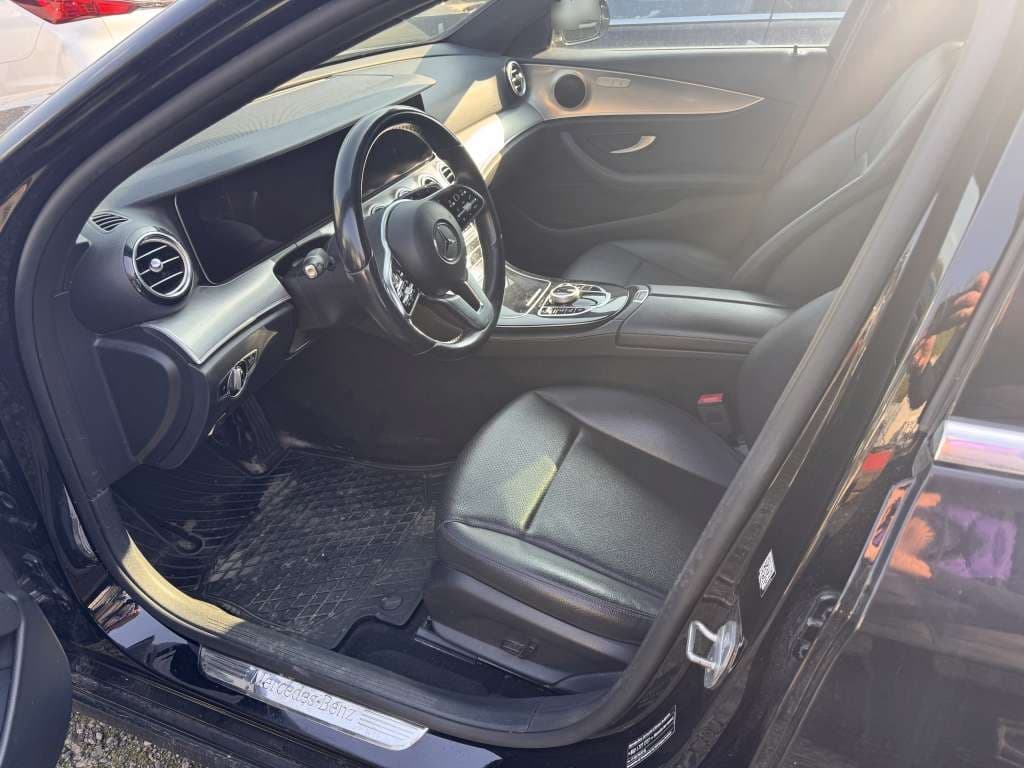 Mercedes-Benz E седан - 5