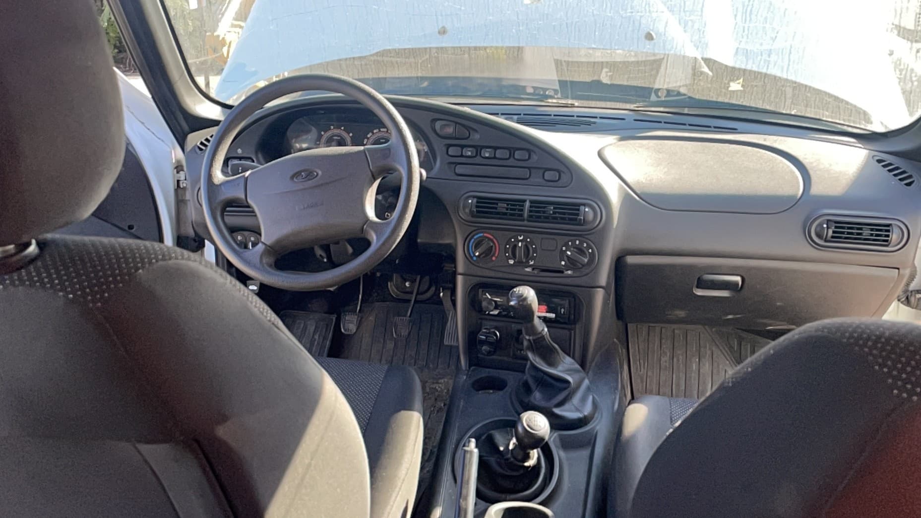 Lada Niva Travel - 4