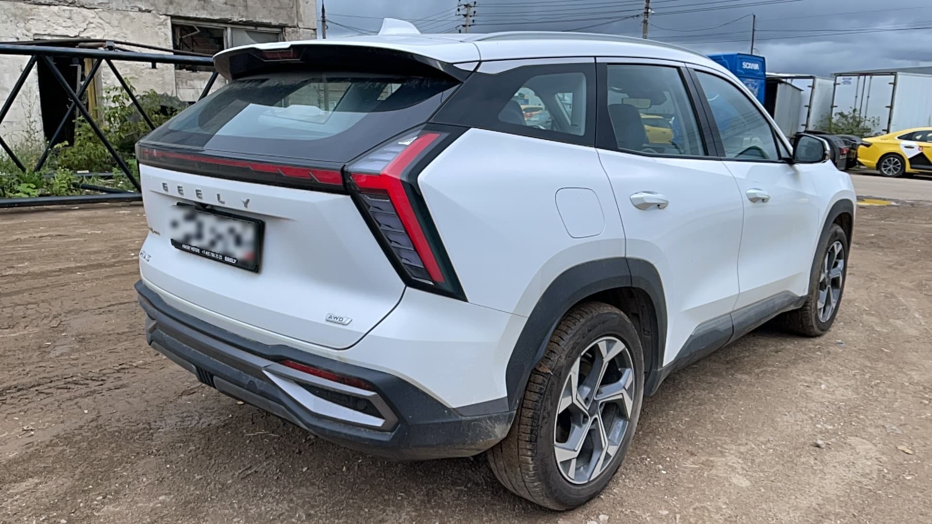 Geely Atlas - 3