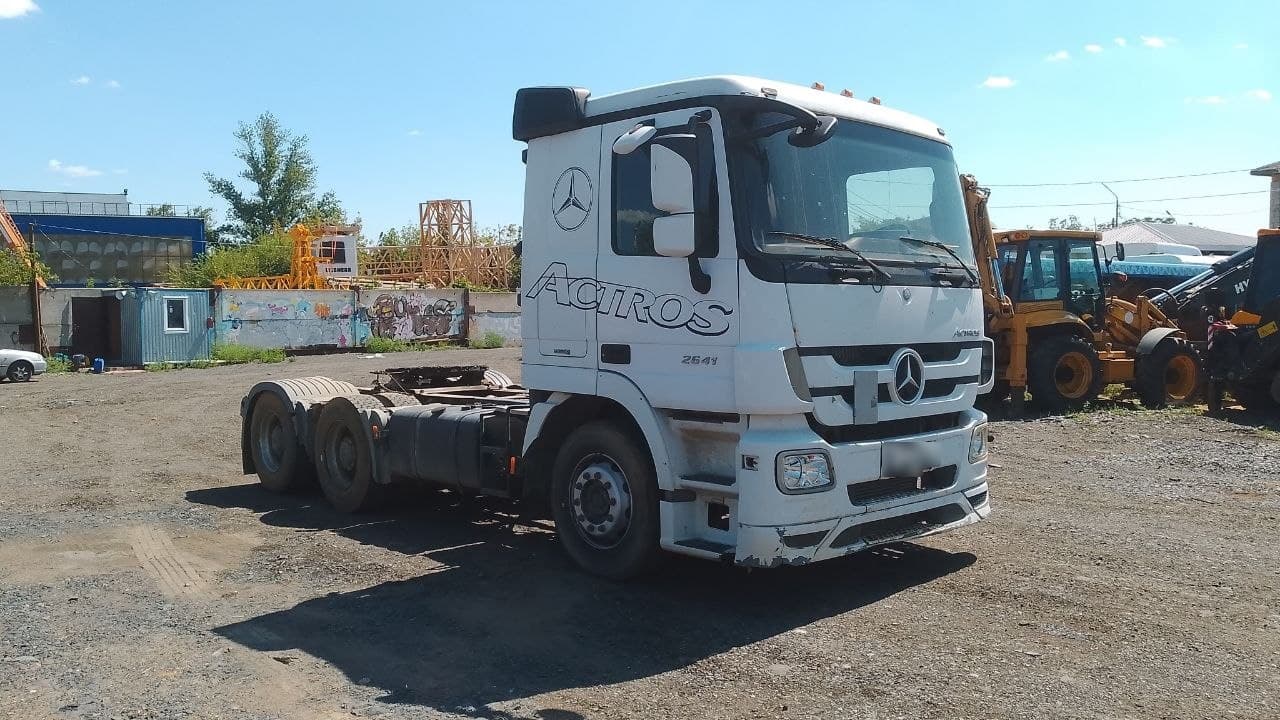 Mercedes-Benz Actros 6x4 Седельный тягач - 2