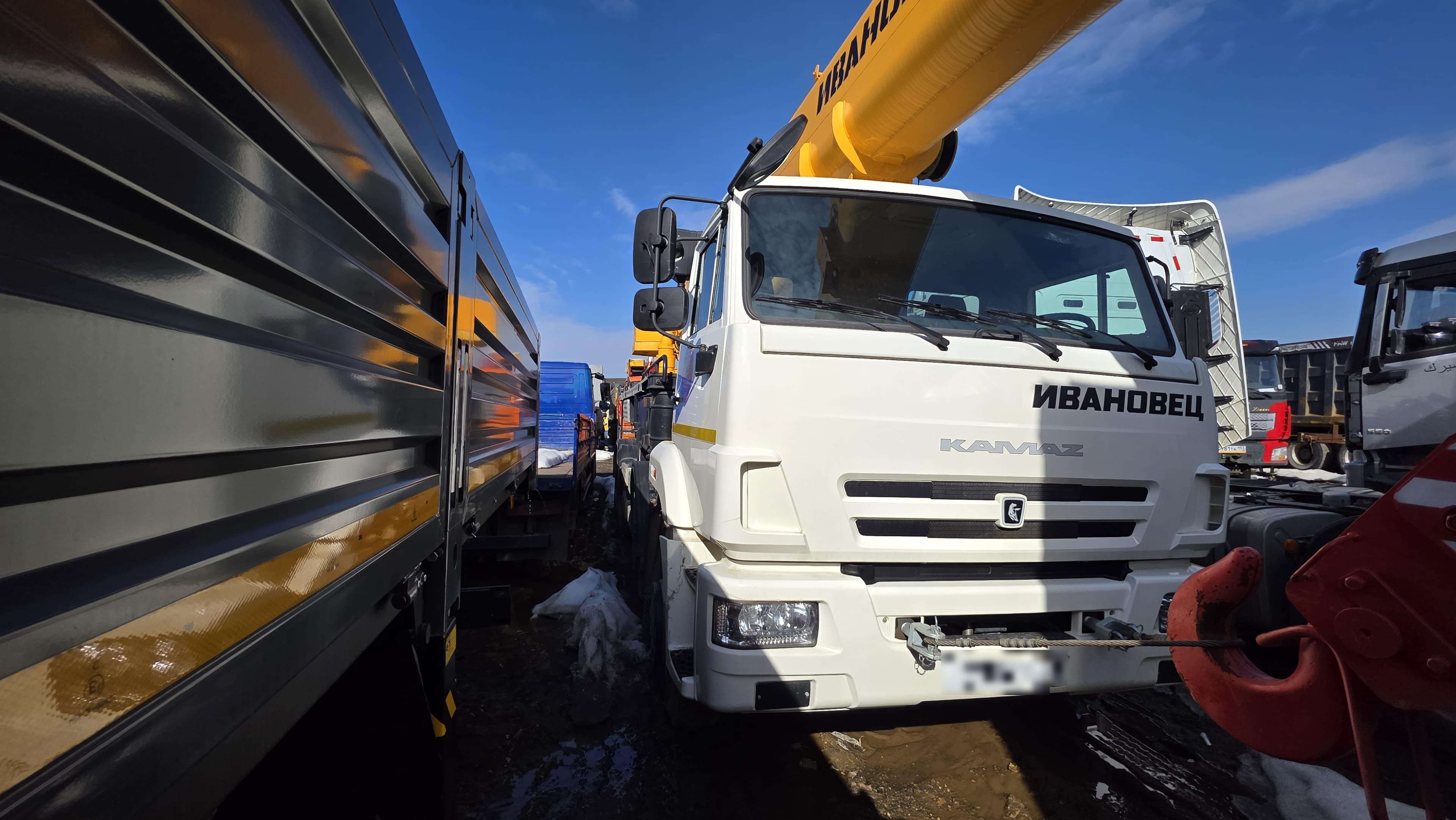 Ивановец КС-65740 на шасси КамАЗ 6540 8X4 Автокран - 2