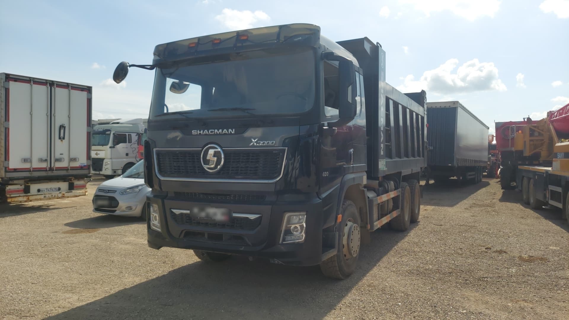 Shacman (Shaanxi) SX* 6x4 Самосвал - 1