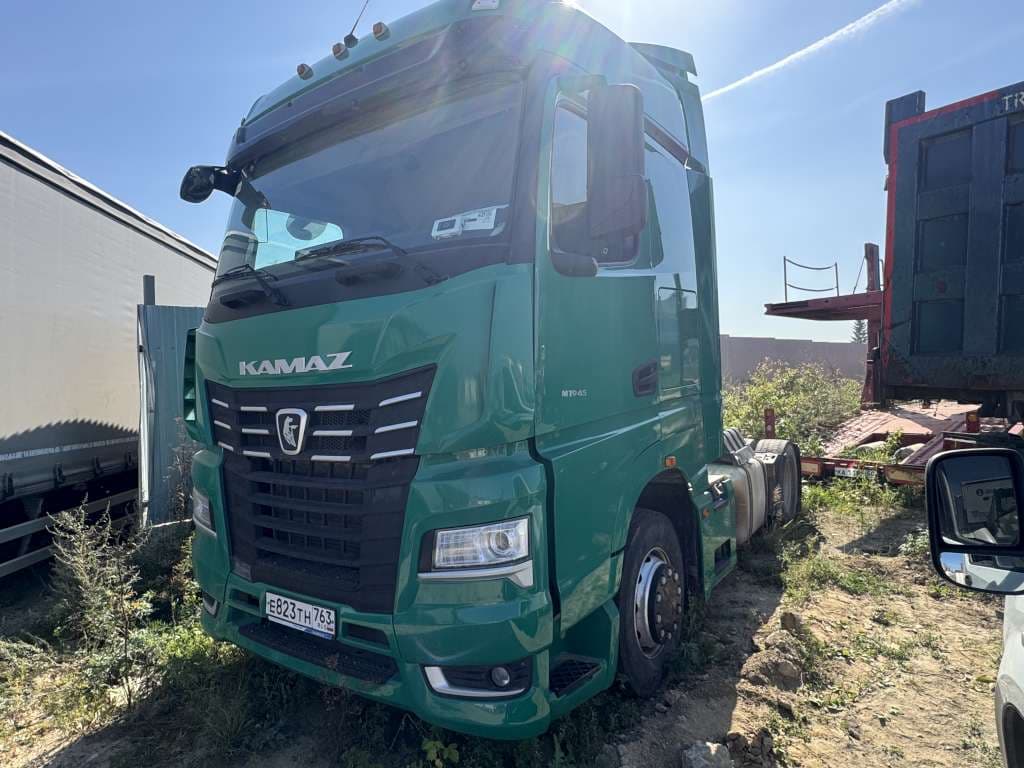 Камаз 54901 4x2 Седельный тягач - 1