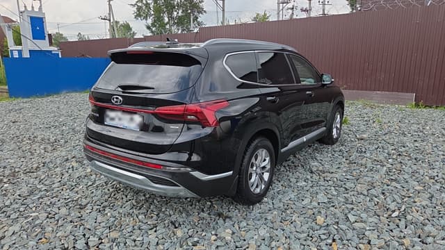Hyundai Santa Fe - 3