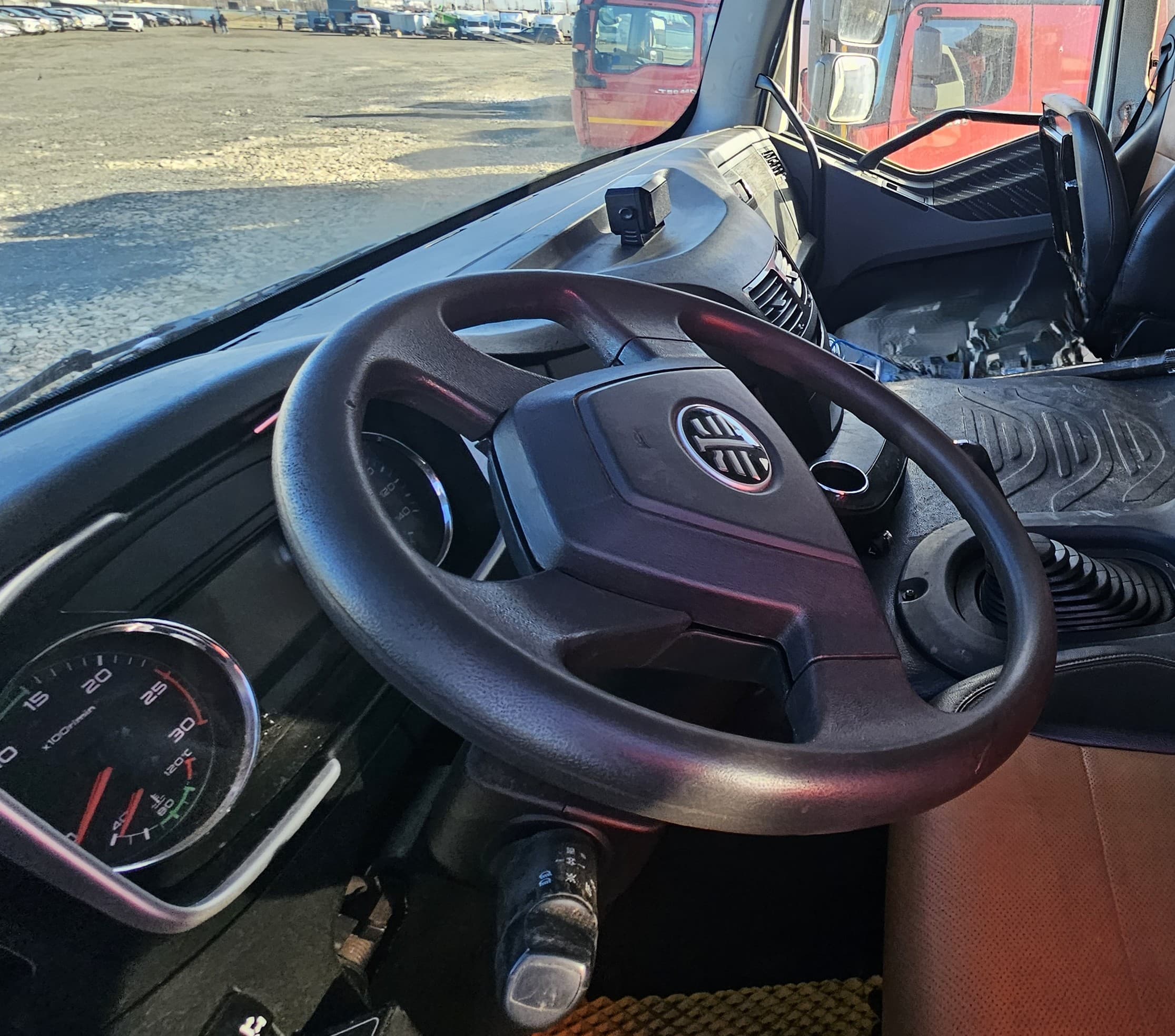 FAW J6* 6x6 Самосвал - 5