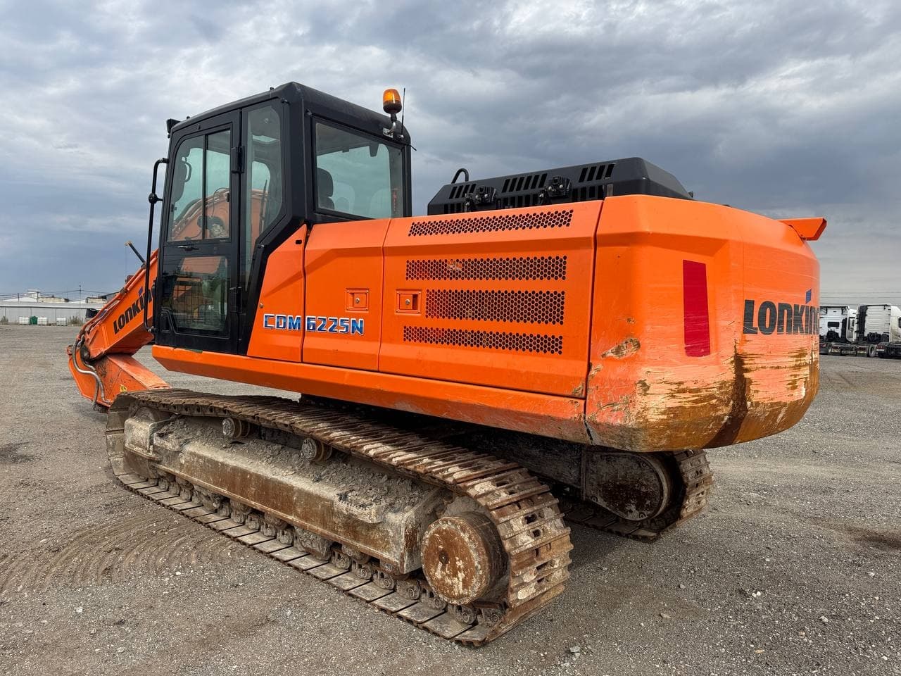 Lonking CDM6225 Экскаватор - 4