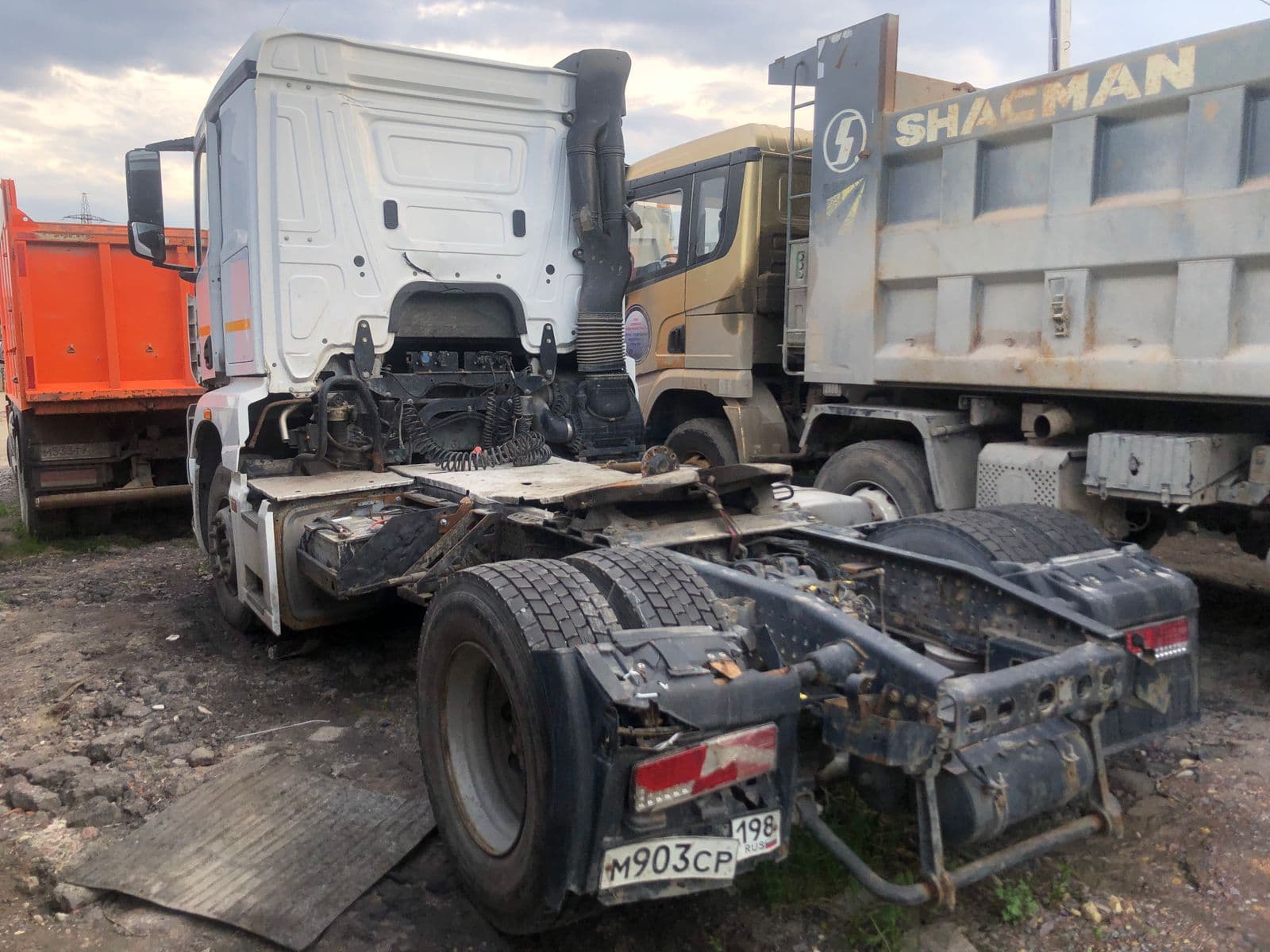 Камаз 54901 4x2 Седельный тягач - 4