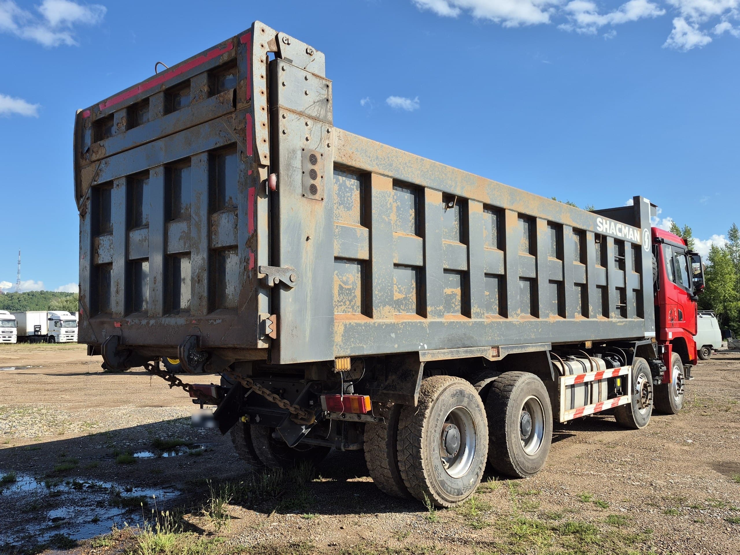 Shacman (Shaanxi) SX* 8x4 Самосвал - 3