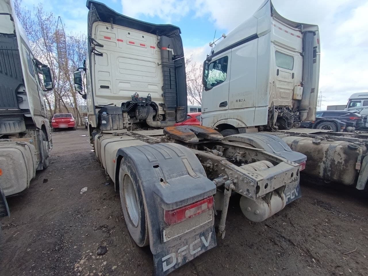 Dongfeng KX 4x2 Седельный тягач - 4